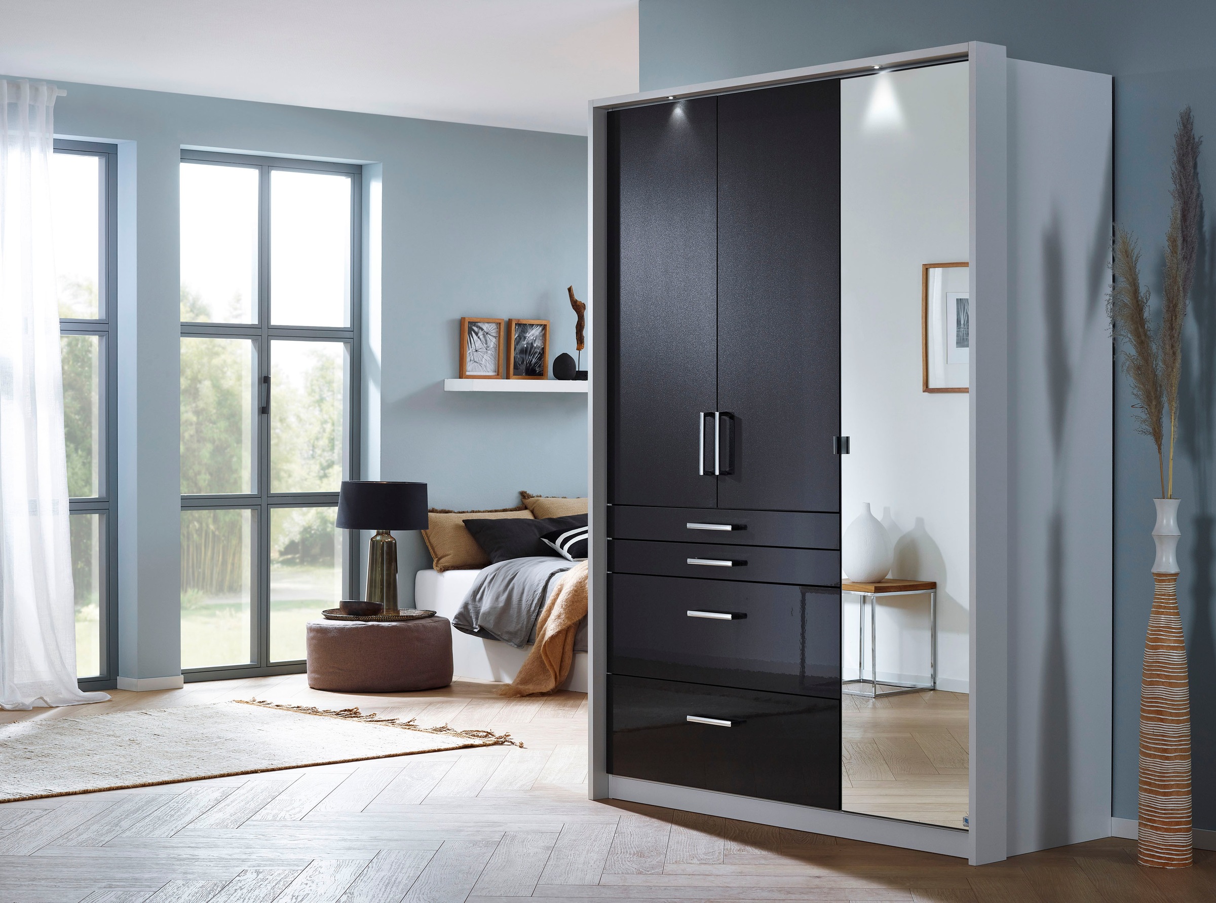 rauch Drehtürenschrank »Kleiderschrank Schrank Garderobe Garderobenschrank Topseller HOMBURG«, inkl. Passepartout, oberer Schubkasten mit Einteilung MADE IN GERMANY