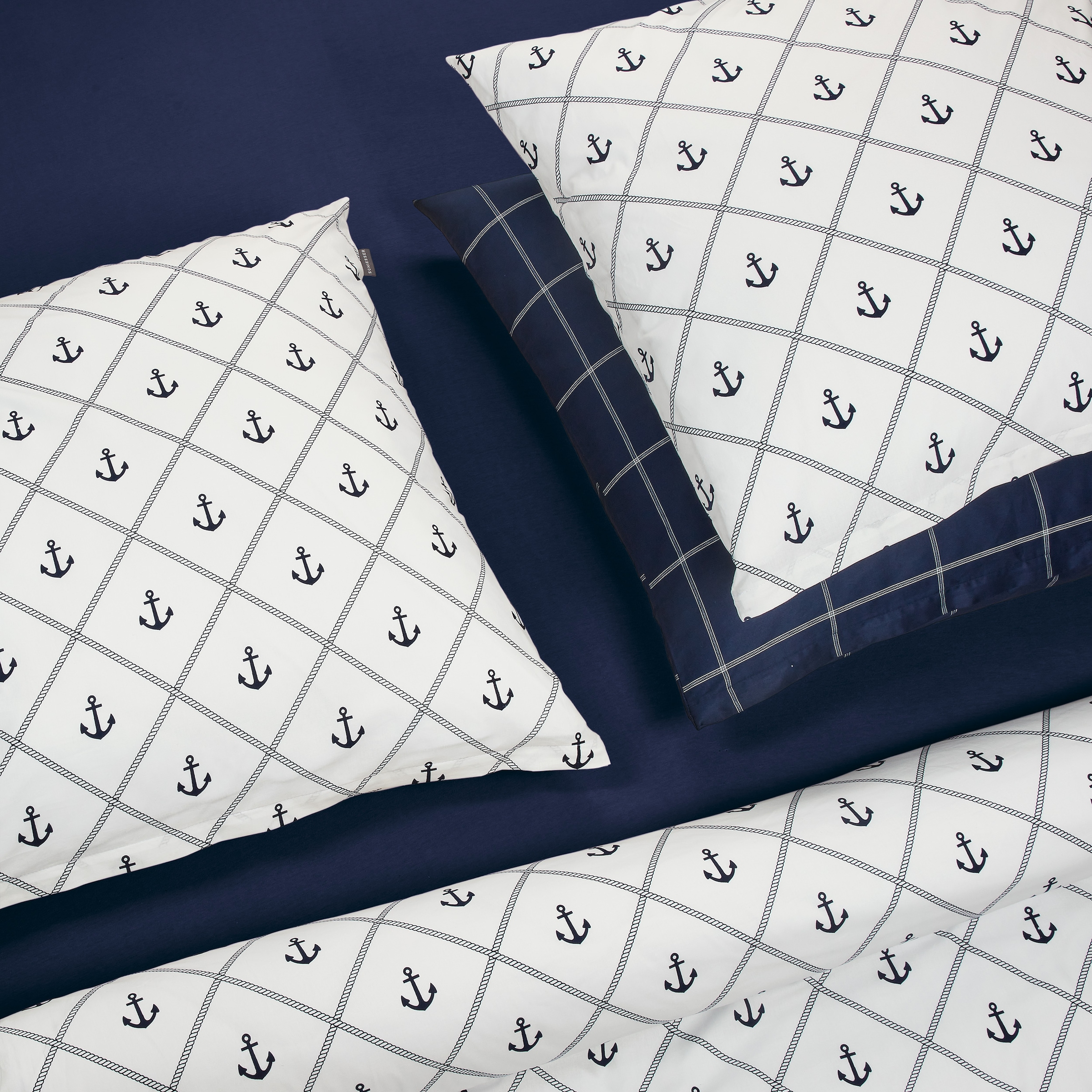 Schiesser Bettwäsche »Josh aus weichem Baumwoll-Satin mit kariertem Muster«, Made in Green