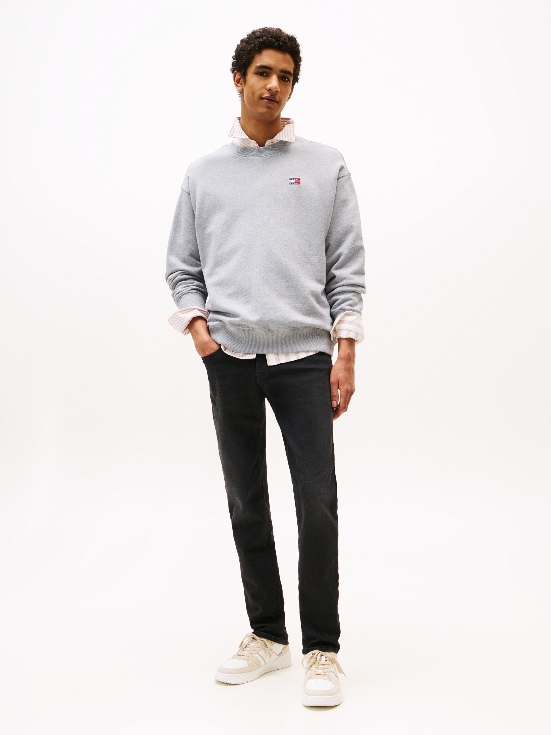 Tommy Jeans Slim-fit-Jeans »SCANTON SLIM«, mit Logoprägung