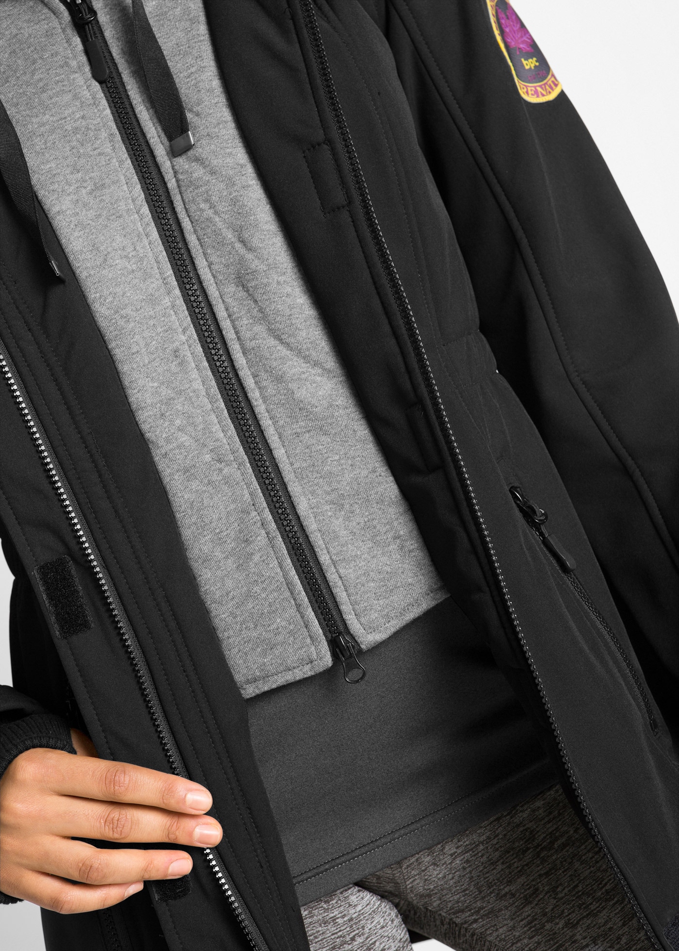 bonprix Softshelljacke mit Kapuze Langjacke mit herausnehmbarem Sweat-Einsatz