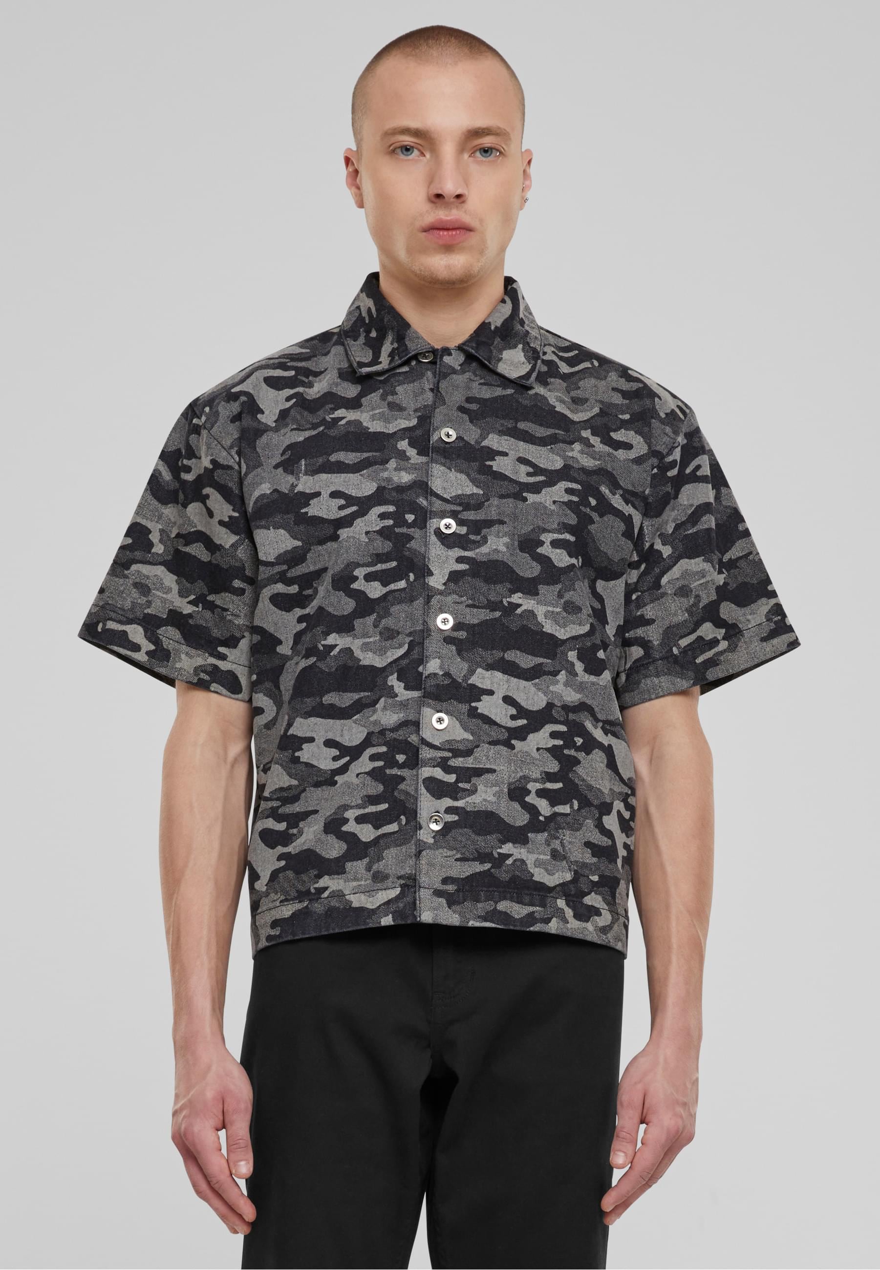 URBAN CLASSICS T-Shirt »Urban Classics Laser Camo Printed Boxy Shirt« 1 Stk. tlg.