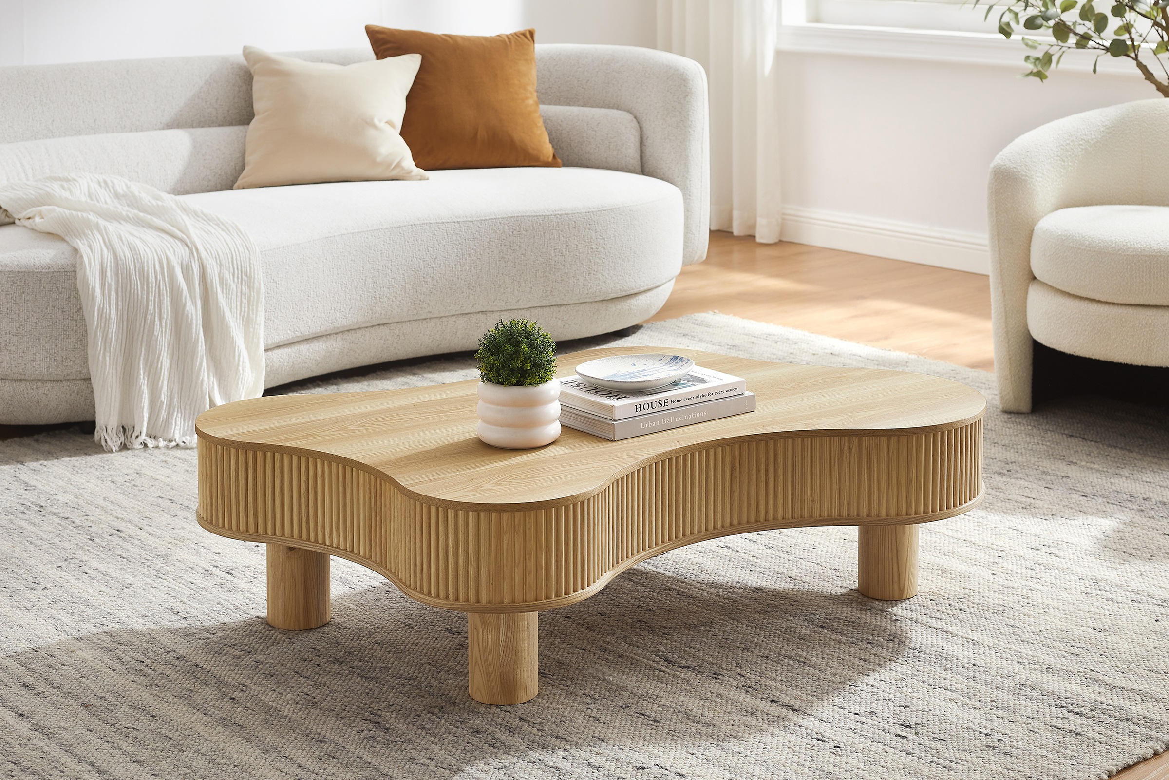 SalesFever Couchtisch »Wohnzimmertisch organisch mit Massivholz-Lamellen 11 günstig online kaufen