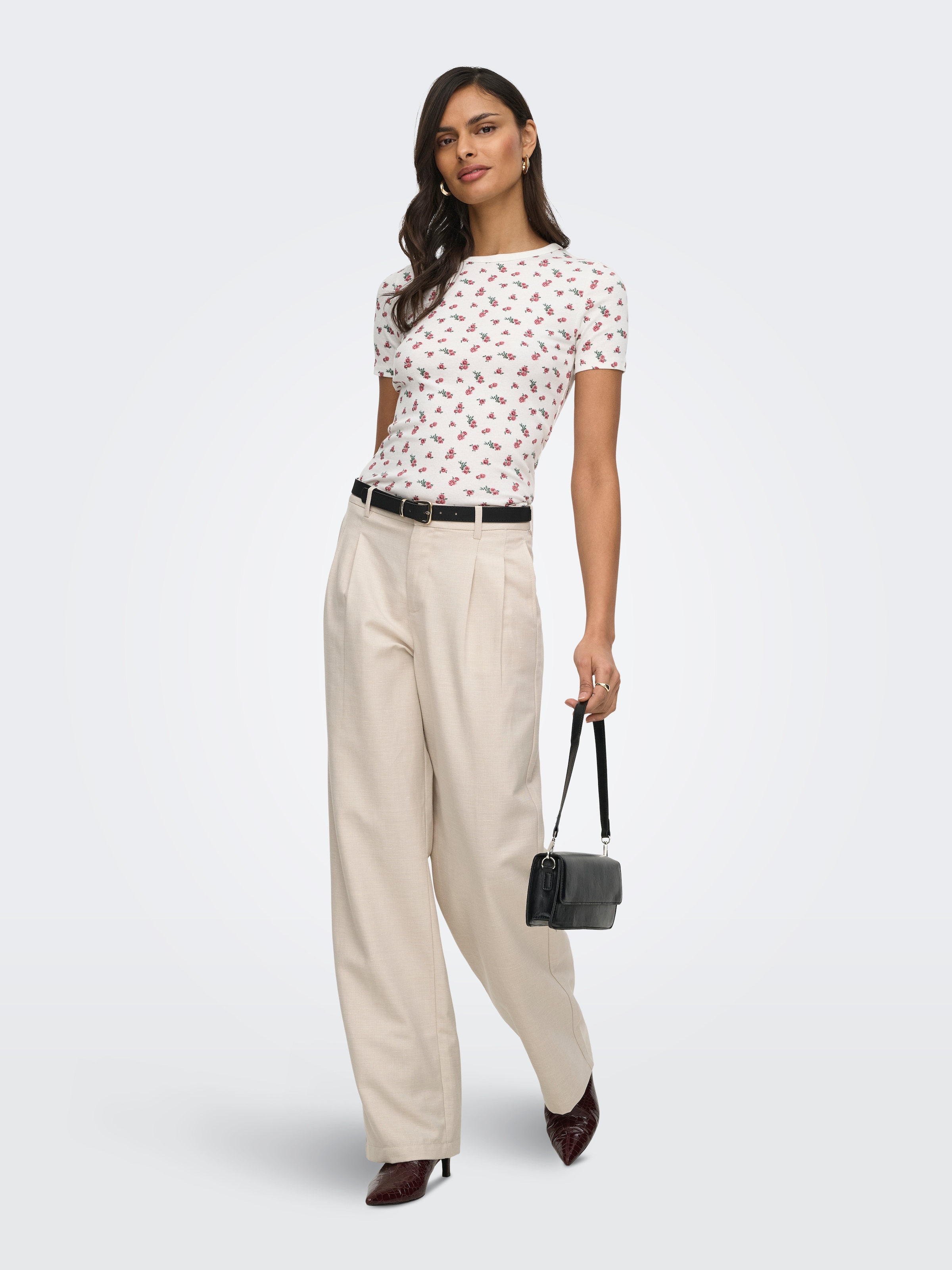 JDY Kurzarmshirt »JDYLUCKY S/S O NECK TOP JRS DIA« Baumwollmischung, slim fit