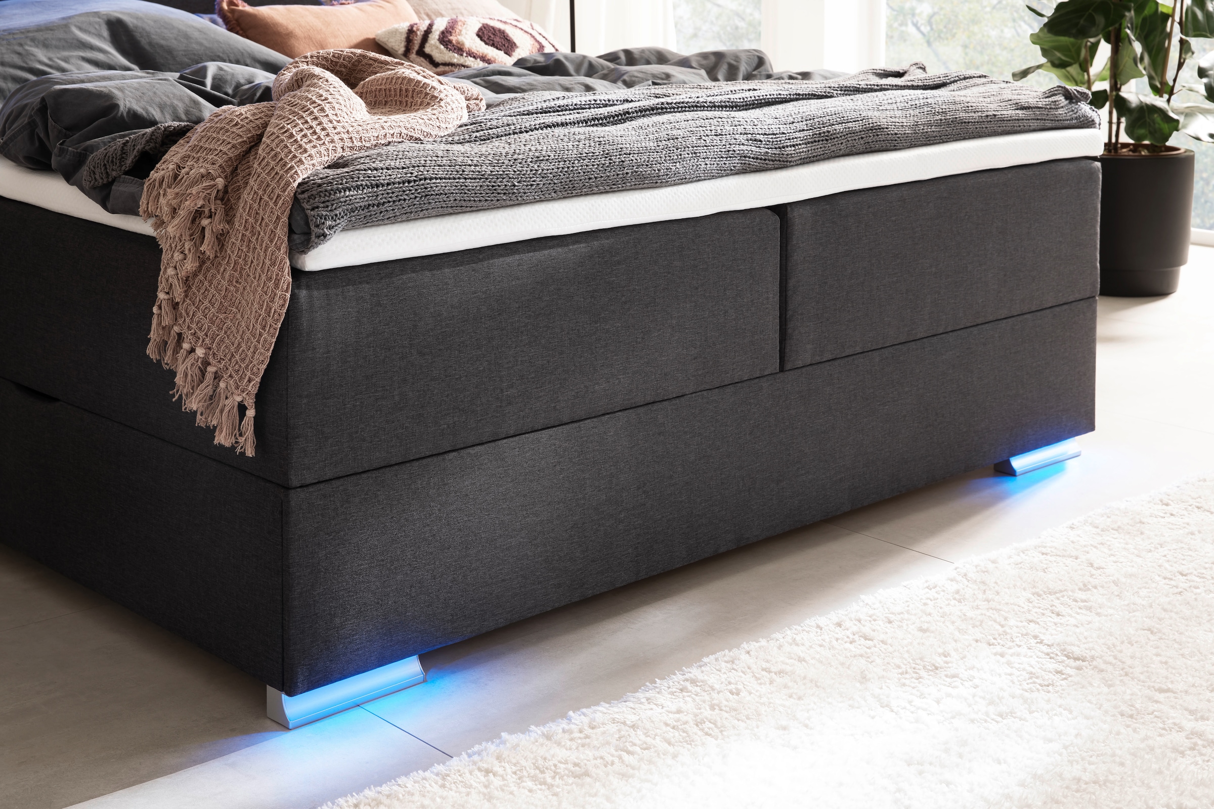 meise.möbel Boxspringbett »Las Vegas«, Füße und Kopfteil mit LED-Beleuchtung, mit Bettkasten und Topper