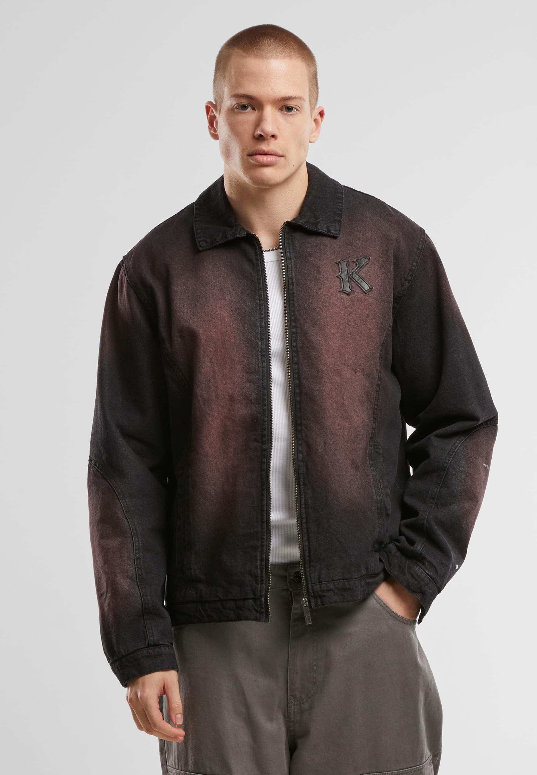 Karl Kani Allwetterjacke »Karl Kani KK Patch Color Spray Denim Jacket« 1 Stk. tlg. ohne Kapuze