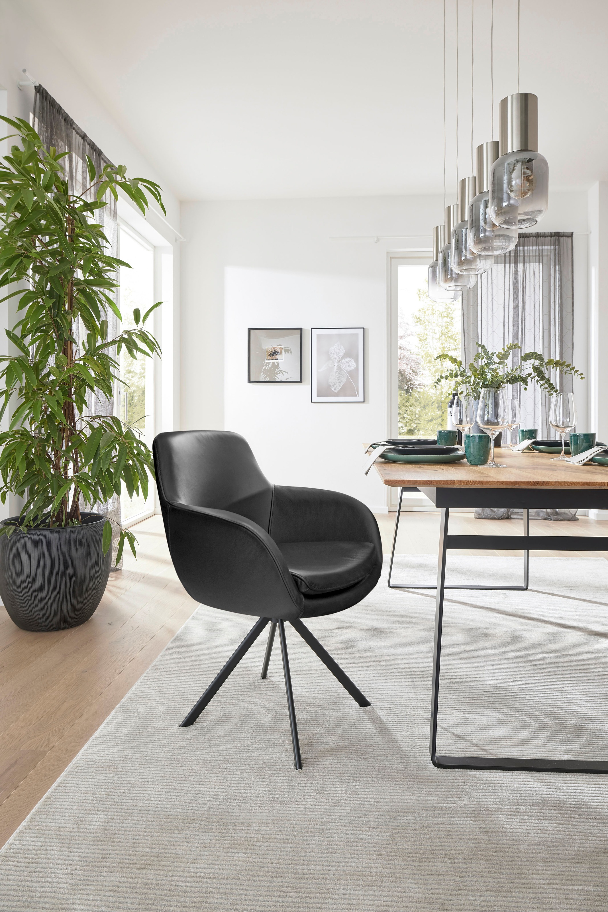 Musterring Esszimmerstuhl »Tavia«, (Set), 2 St., Echtleder, Stativgestell Eisen schwarz, Drehfunktion optional, diverse Farben