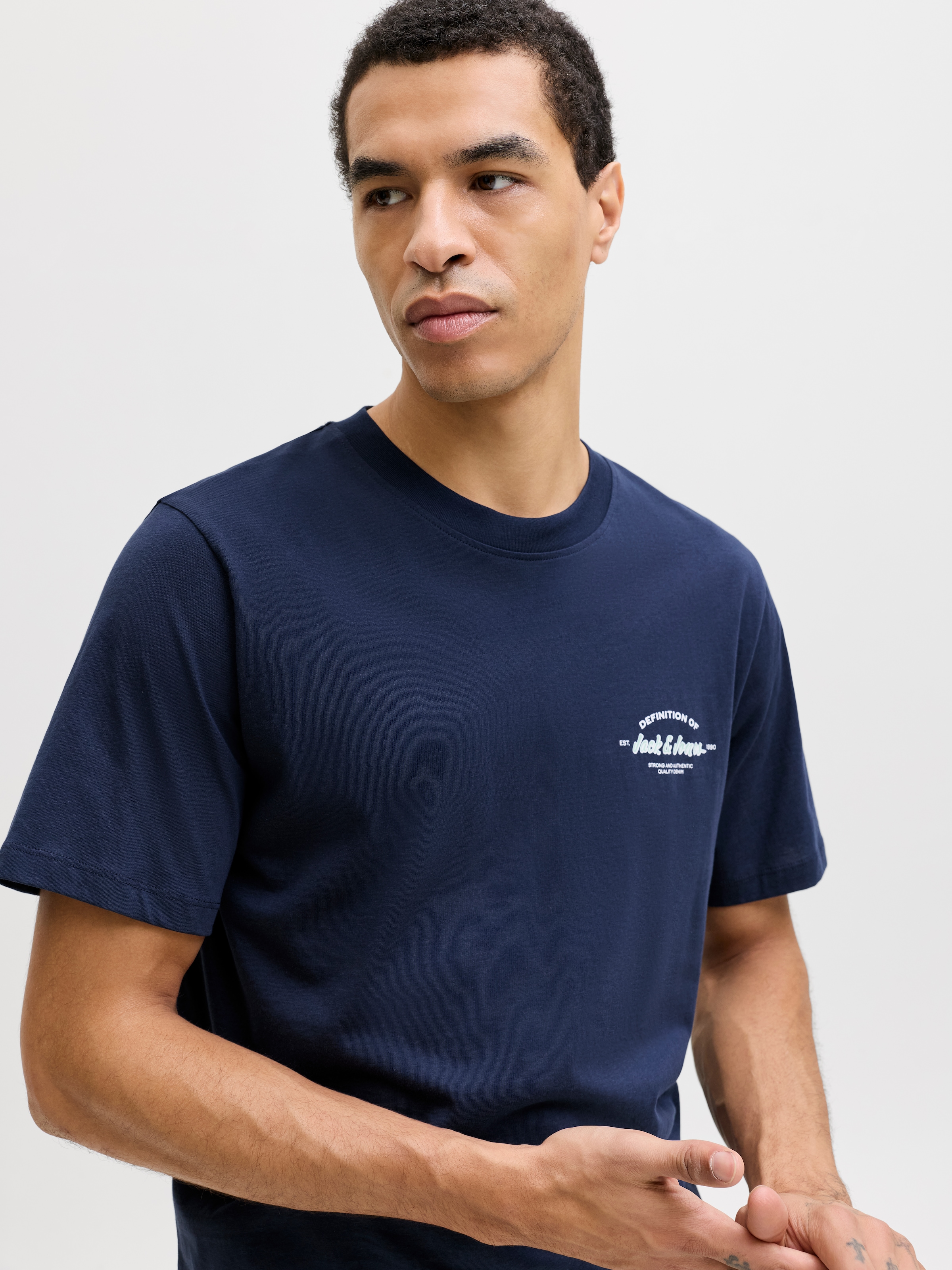 Jack & Jones Rundhalsshirt »JJBRANDON TEE SS CREW NECK«