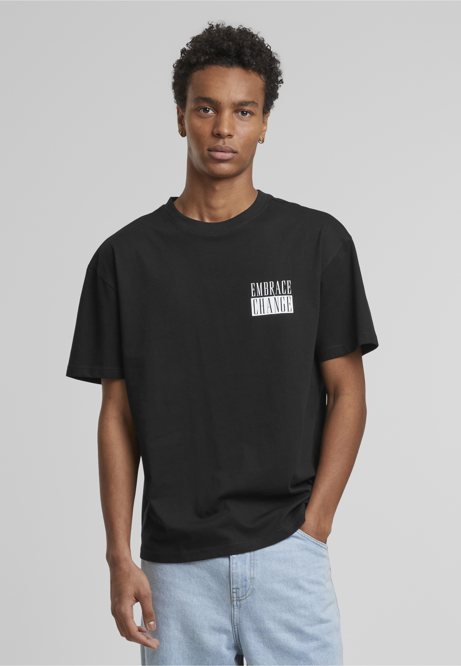 MisterTee T-Shirt »MisterTee Embrace Change Oversize Tee« 1 Stk.