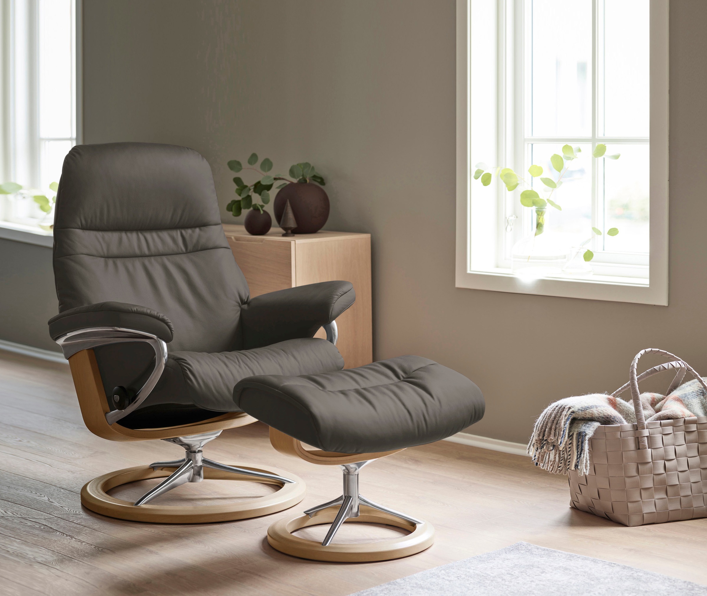 Stressless® Relaxsessel »Sunrise« Relaxsessel mit Hocker, mit Signature Bas günstig online kaufen