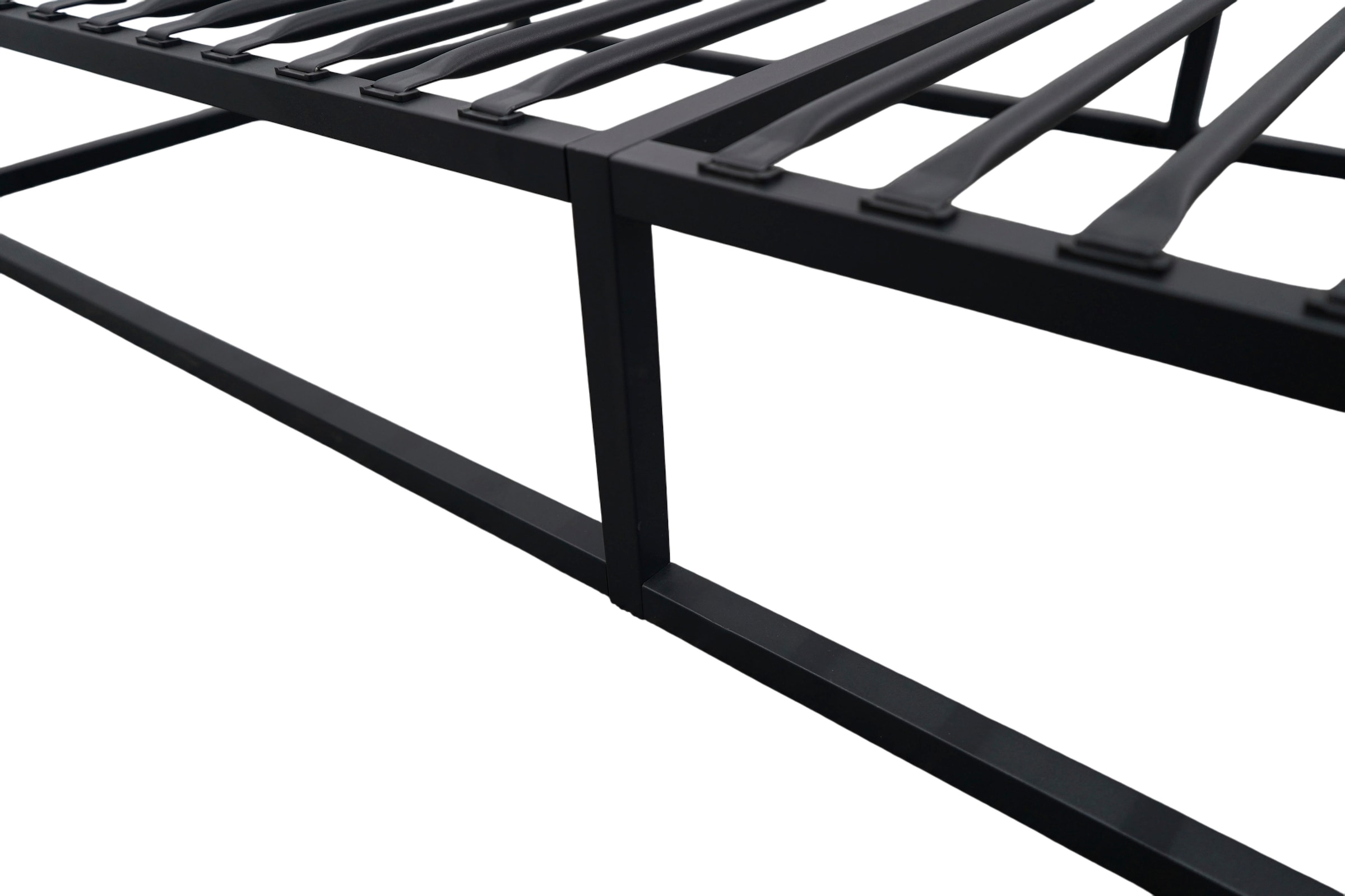 OTTO home Metallbett »Stockholm in 3 Breiten Bestseller Otto´s Choice« mit 26 Lattenrosten für den perfekten Schutz deiner Matratze,  Moderner Bettrahmen Bett Schlafzimmer Bettgestell Massiv