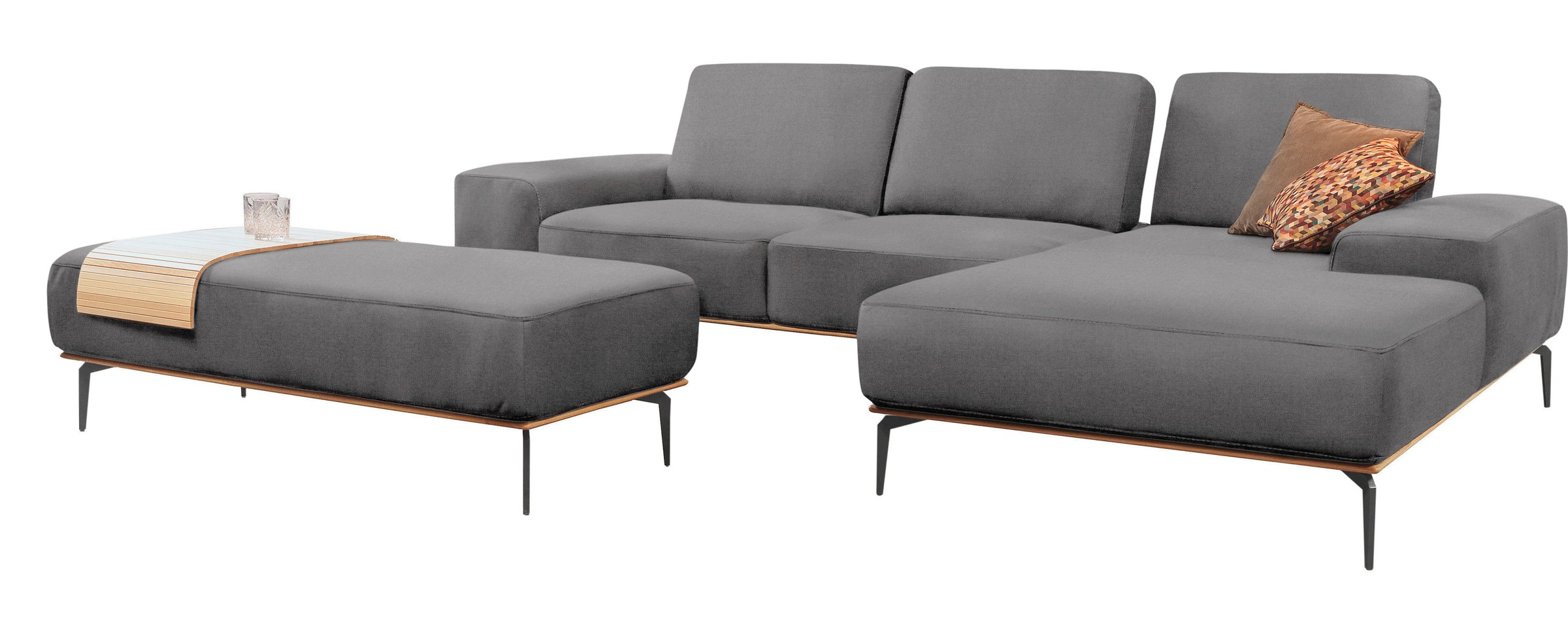 W.SCHILLIG Ecksofa »run, Designsofa mit tollem Sitzkomfort, bequem, L-Form«, mit Holzsockel, Füße in Schwarz pulverbeschichtet, Breite 319 cm