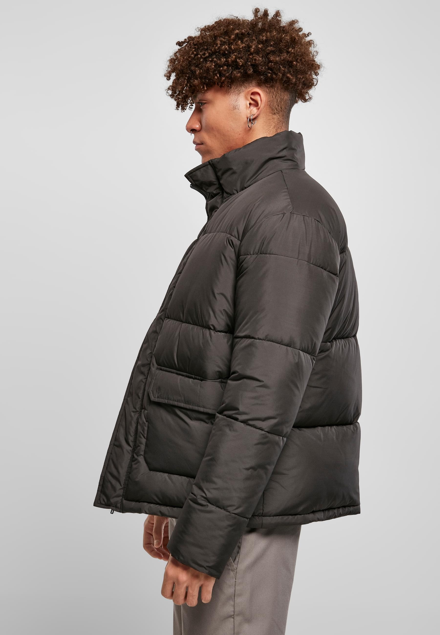 URBAN CLASSICS Winterjacke »Urban Classics Herren Short Puffer Jacket« 1 Stk. tlg. ohne Kapuze