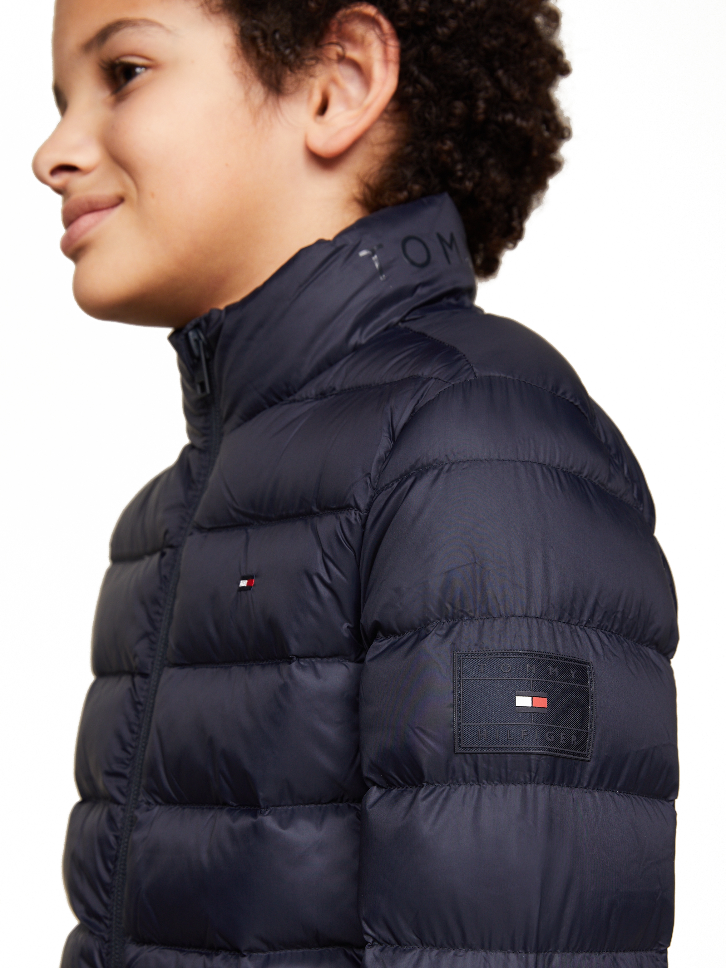 Tommy Hilfiger Daunenjacke »U ESSENTIAL LIGHT JACKET«, mit Logo-Details