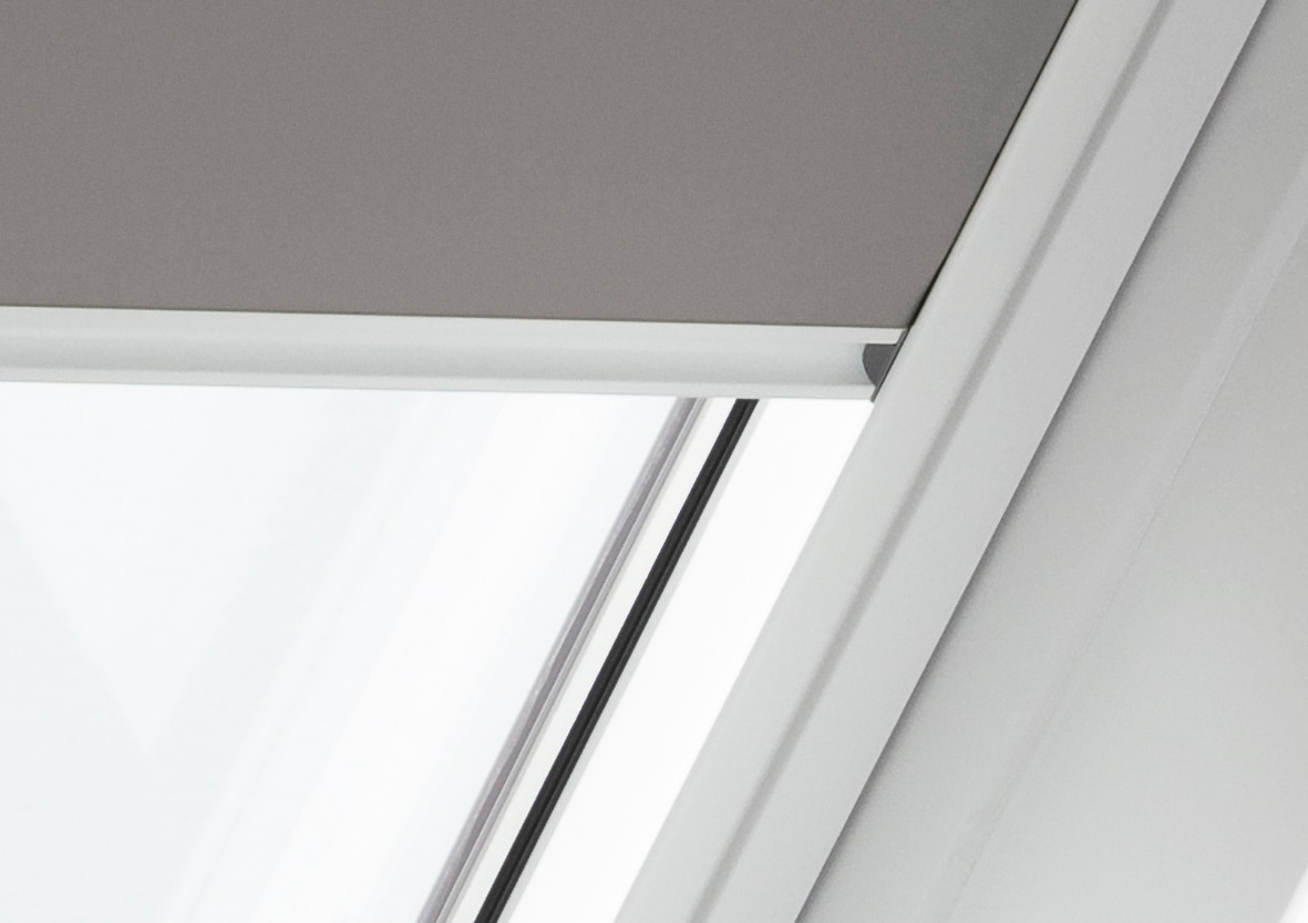 VELUX Verdunklungsrollo »DKL M04 0705SWL« verdunkelnd Verdunkelung ohne Bohren in Führungsschienen weiße Führungsschienen & Griffleiste