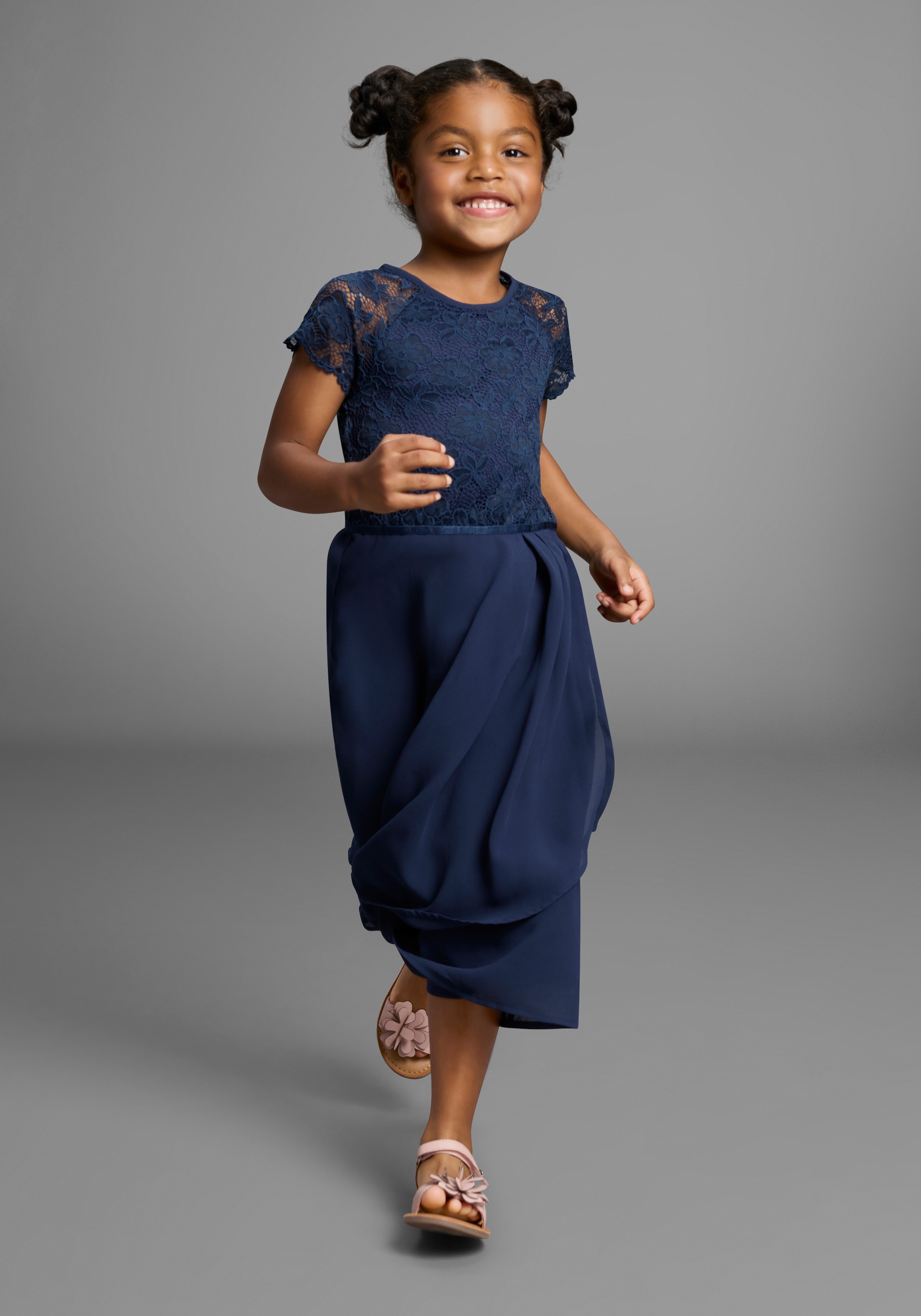 KIDSWORLD Jerseykleid »Festliches Kleid mit Spitze«, Elegantes Kleid mit Spitze und Chiffon
