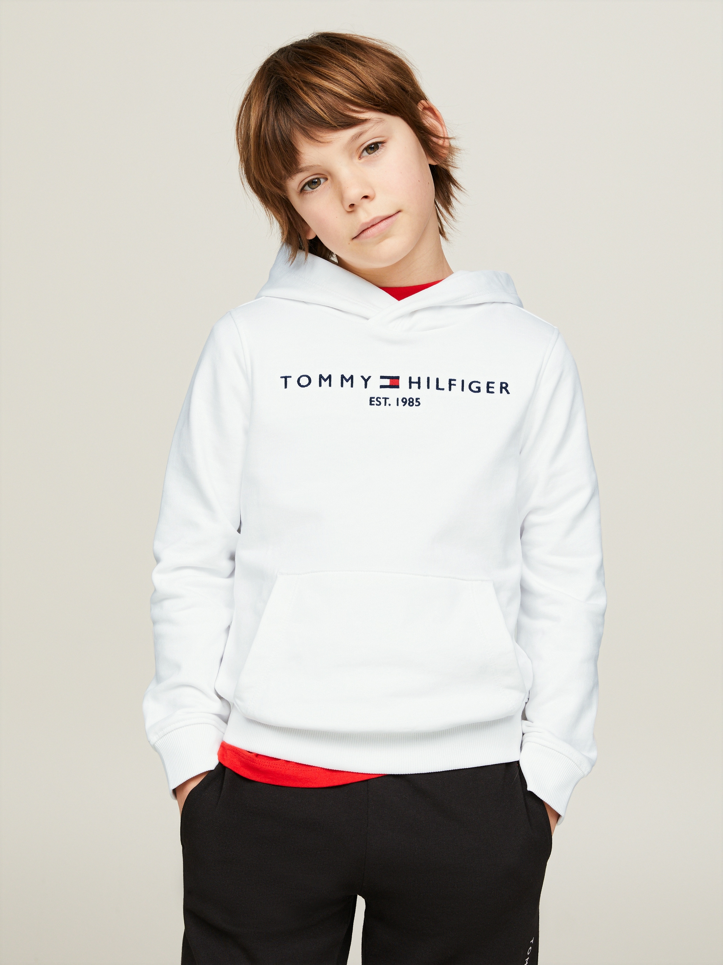 Tommy Hilfiger Hoodie »U ESSENTIAL HOODIE«, mit Logo-Stickerei und Schriftzug