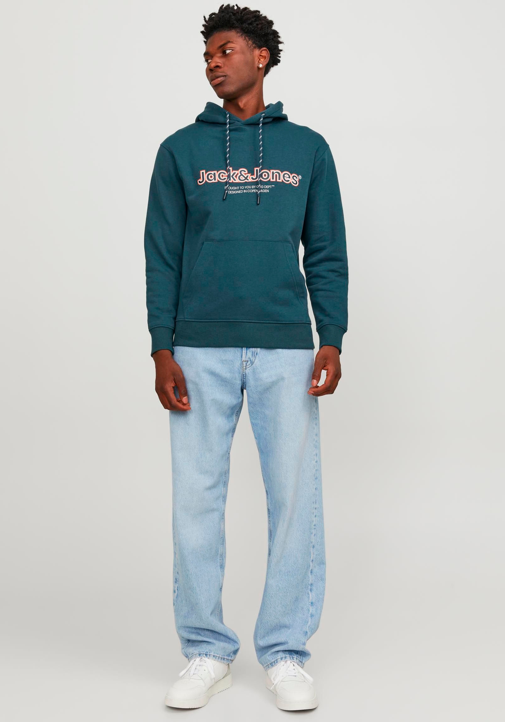 Jack & Jones Hoodie »JORLAKEWOOD SWEAT HOOD BF«, mit coolem Print