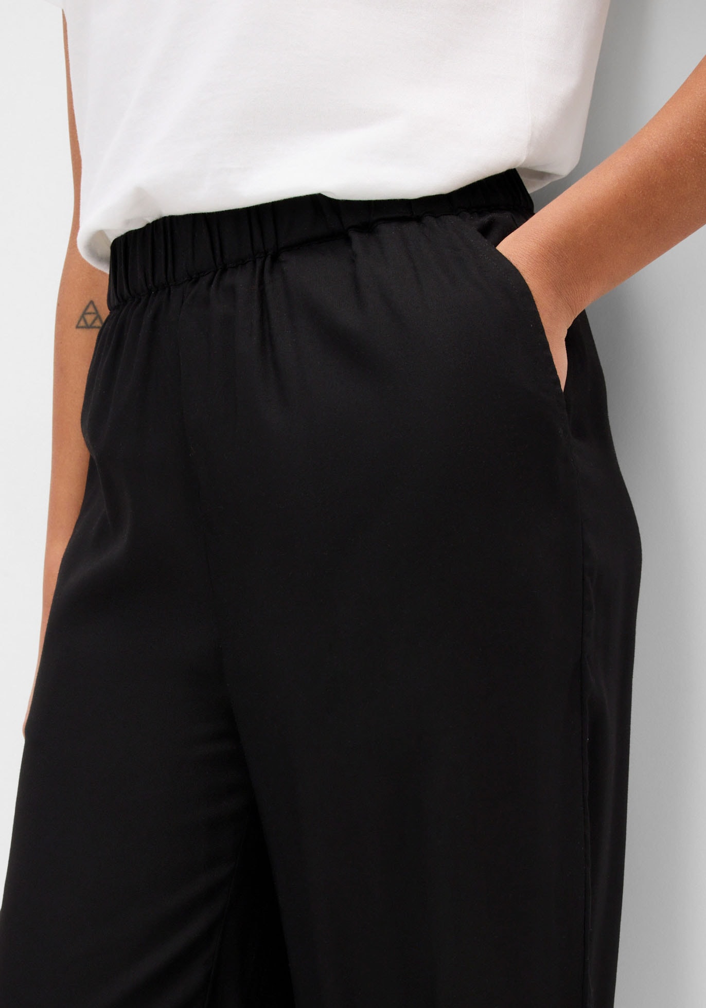 bonprix Schlupfhose  aus Viskose, leichtes Material, weite Beine, lockere Passform