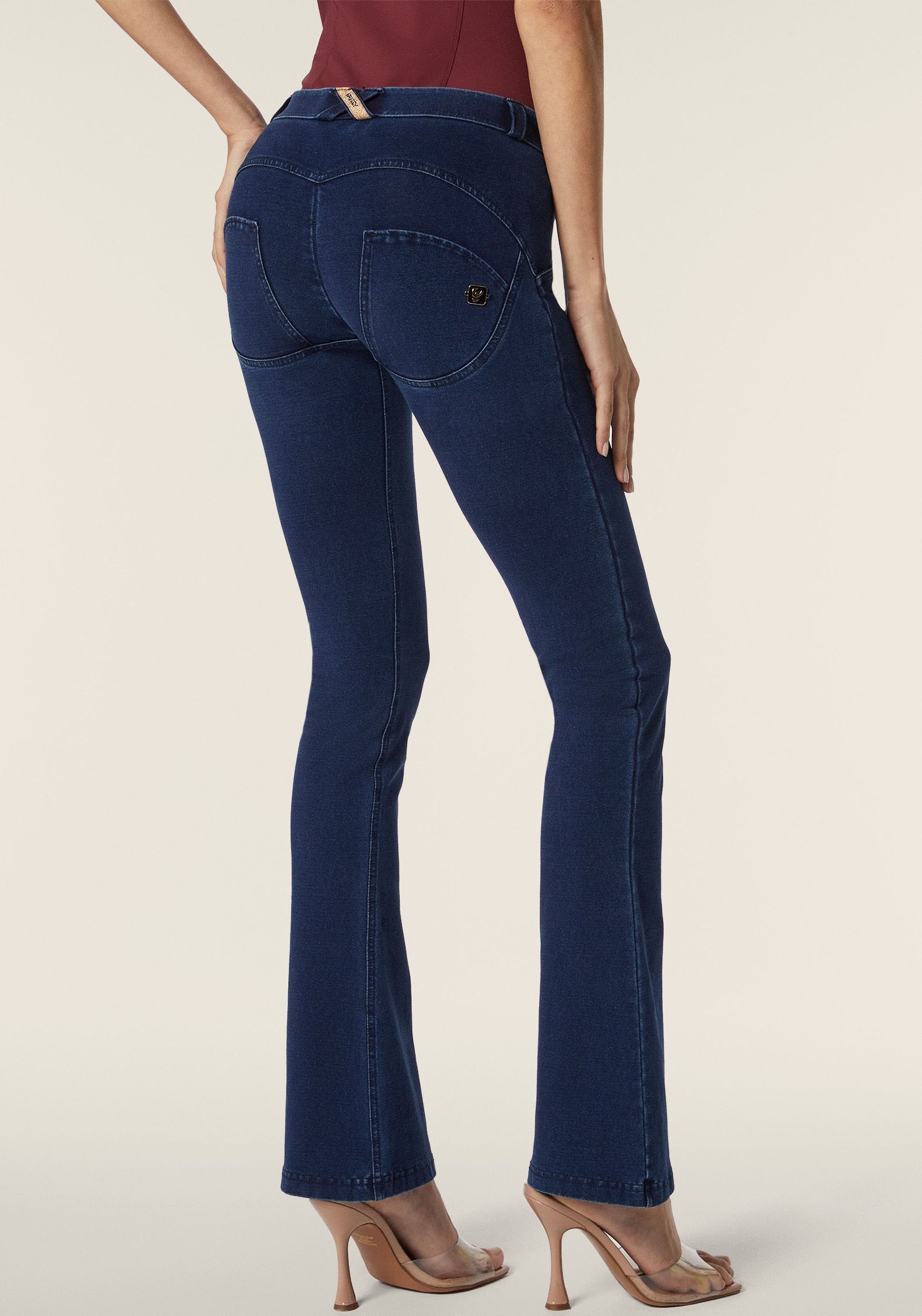 Freddy Leggings »WRUP MINI-FLARE REGULAR«, mit Lifting & Shaping Effekt, skinny fit