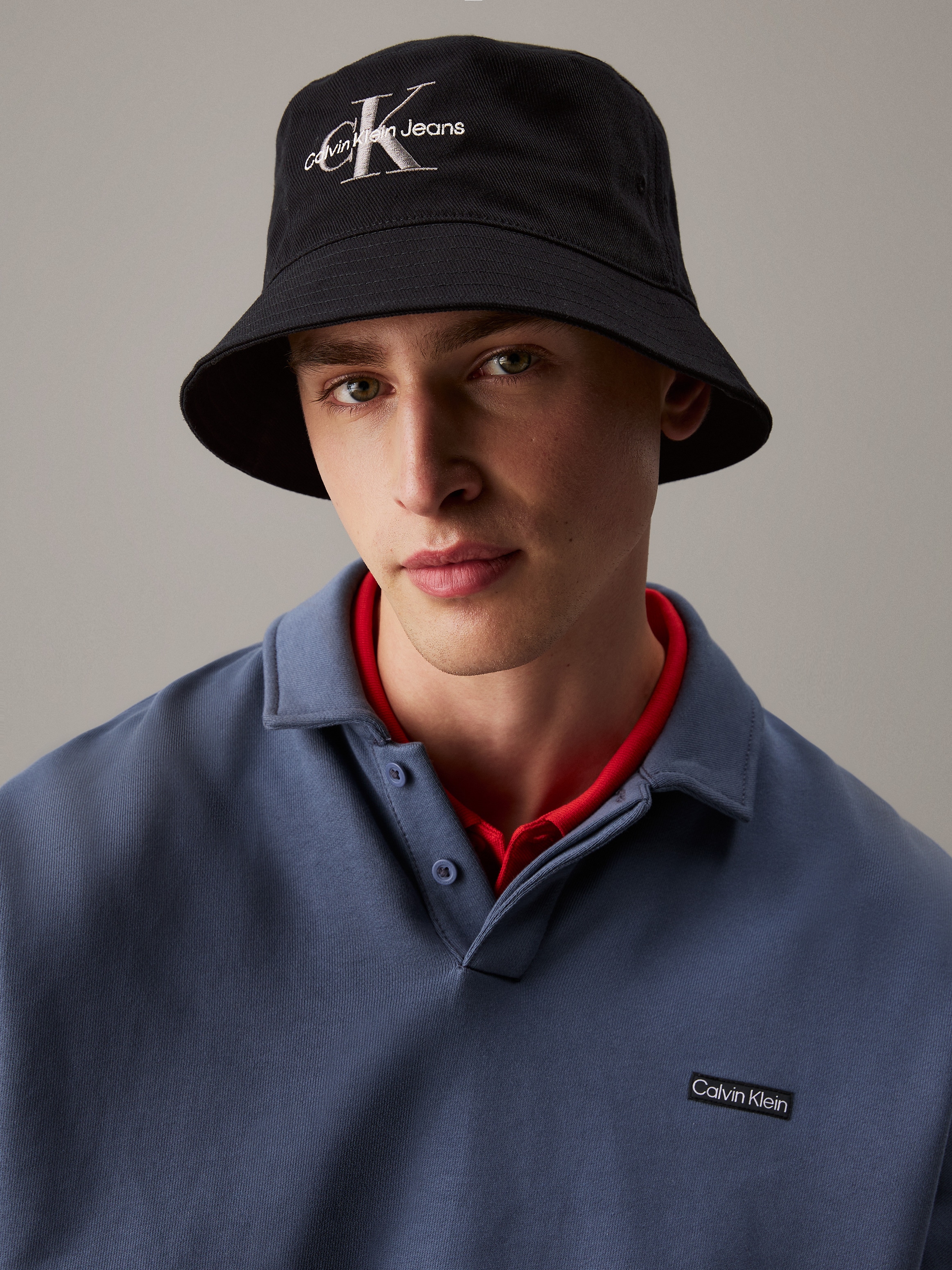 Calvin Klein Jeans Fischerhut »MONOLOGO EMBROIDERY BUCKET HAT«