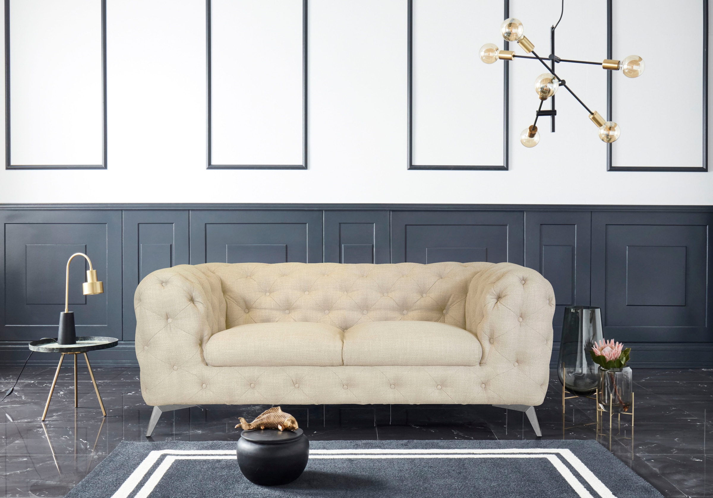Home affaire Chesterfield-Sofa »Glynis« aufwändige Knopfheftung, moderne Chesterfield Optik, Fußfarbe wählbar