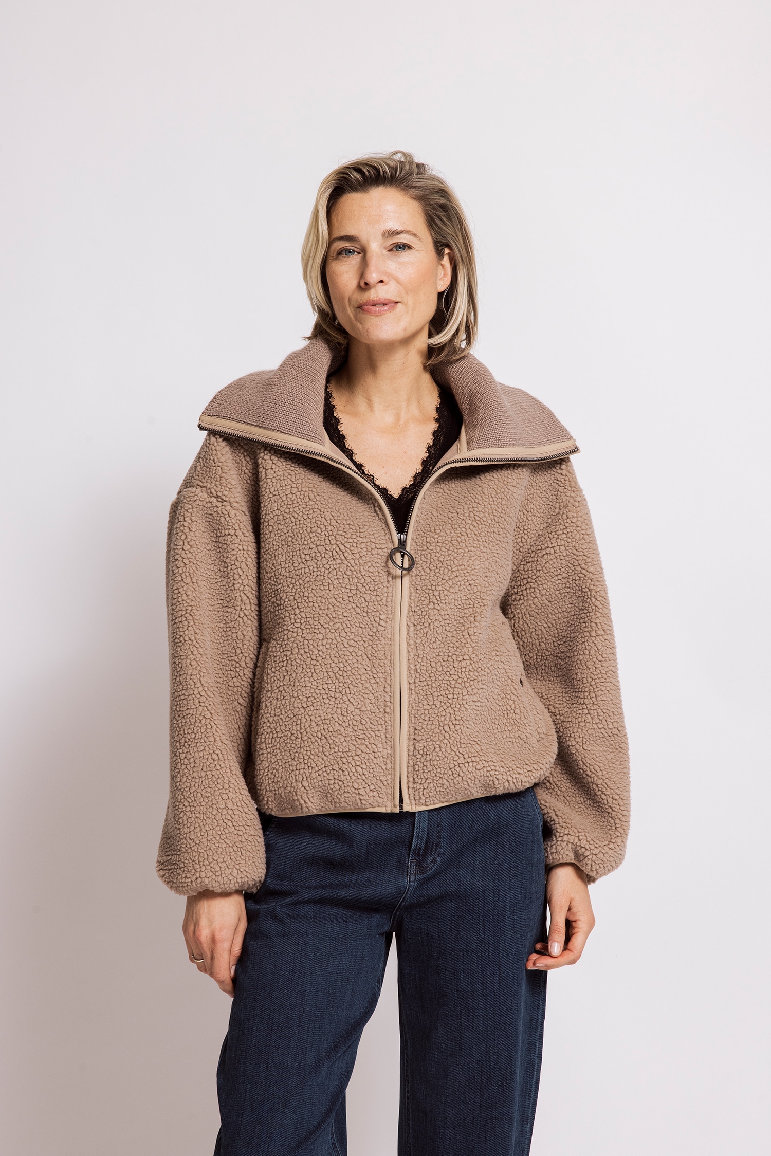 Zhrill Kurzblazer »ZIRA« Fleecejacke im Casual Stil, bequeme Passform, XXL-Kragen