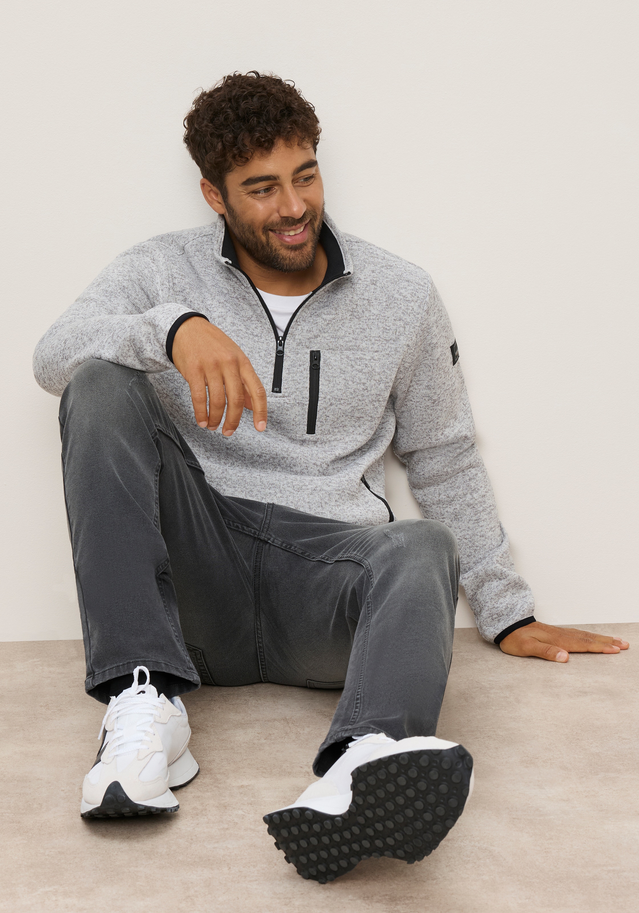 Bruno Banani Fleecepullover , mit hochschließendem Kragen und Reißverschluss, auch in großen Größen
