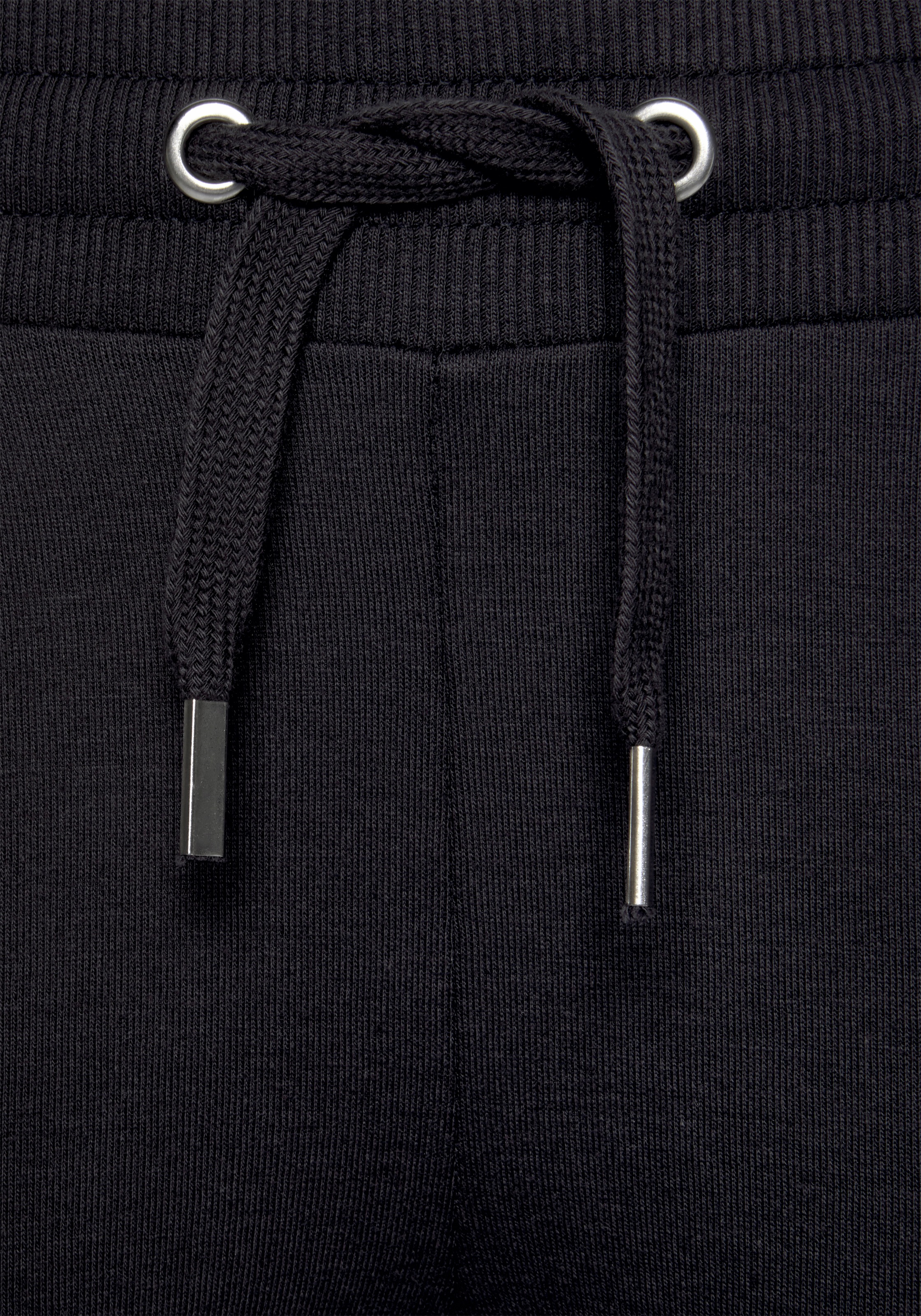 H.I.S Caprihose, mit seitlichen Piping, Loungewear