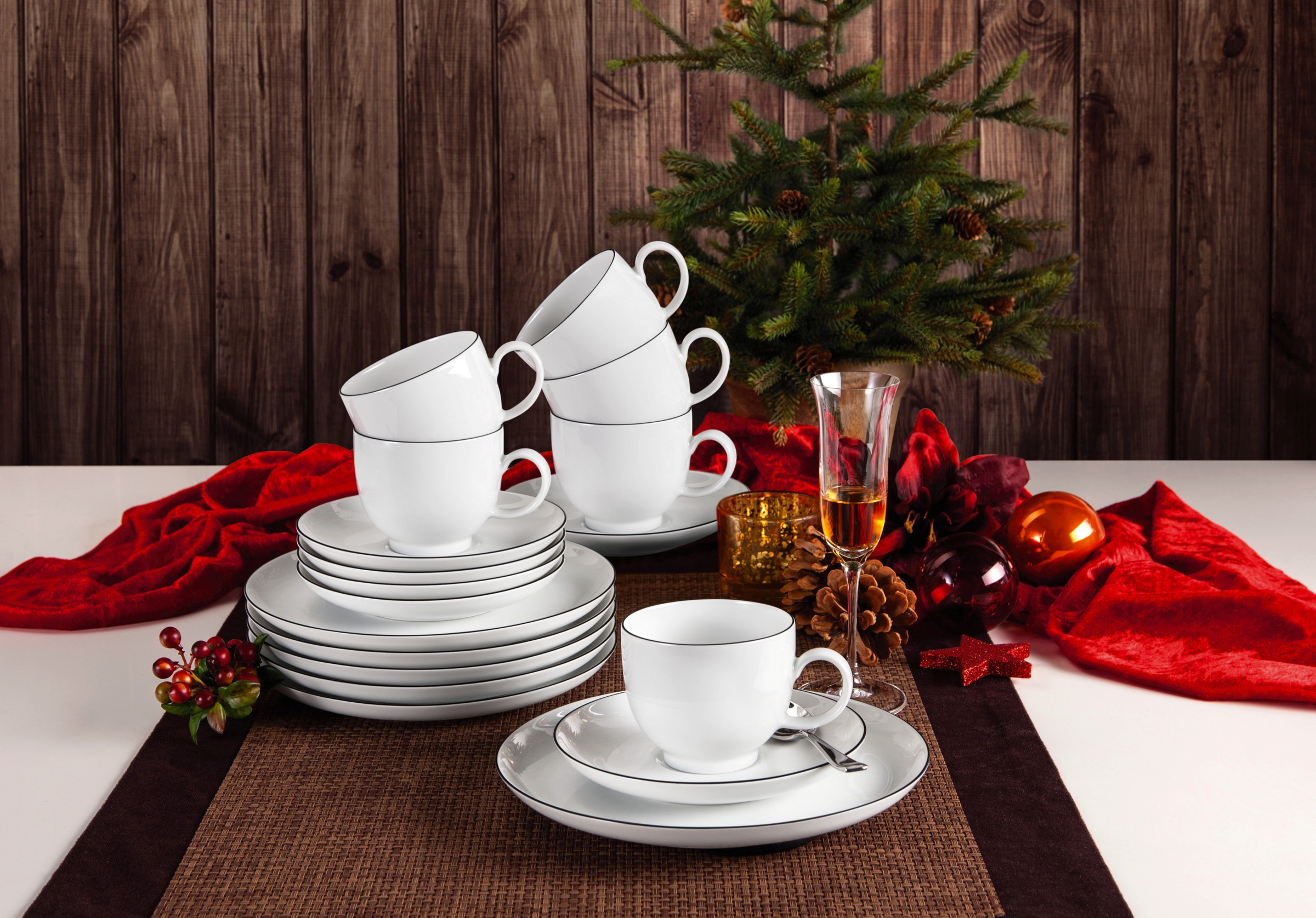 Seltmann Weiden Kaffeeservice »Geschirr-Set, Service Lido Black Line«, (Set, 18 tlg.), Tassen, Untertassen, Teller, 18 Teile, für 6 Personen, Made in Germany