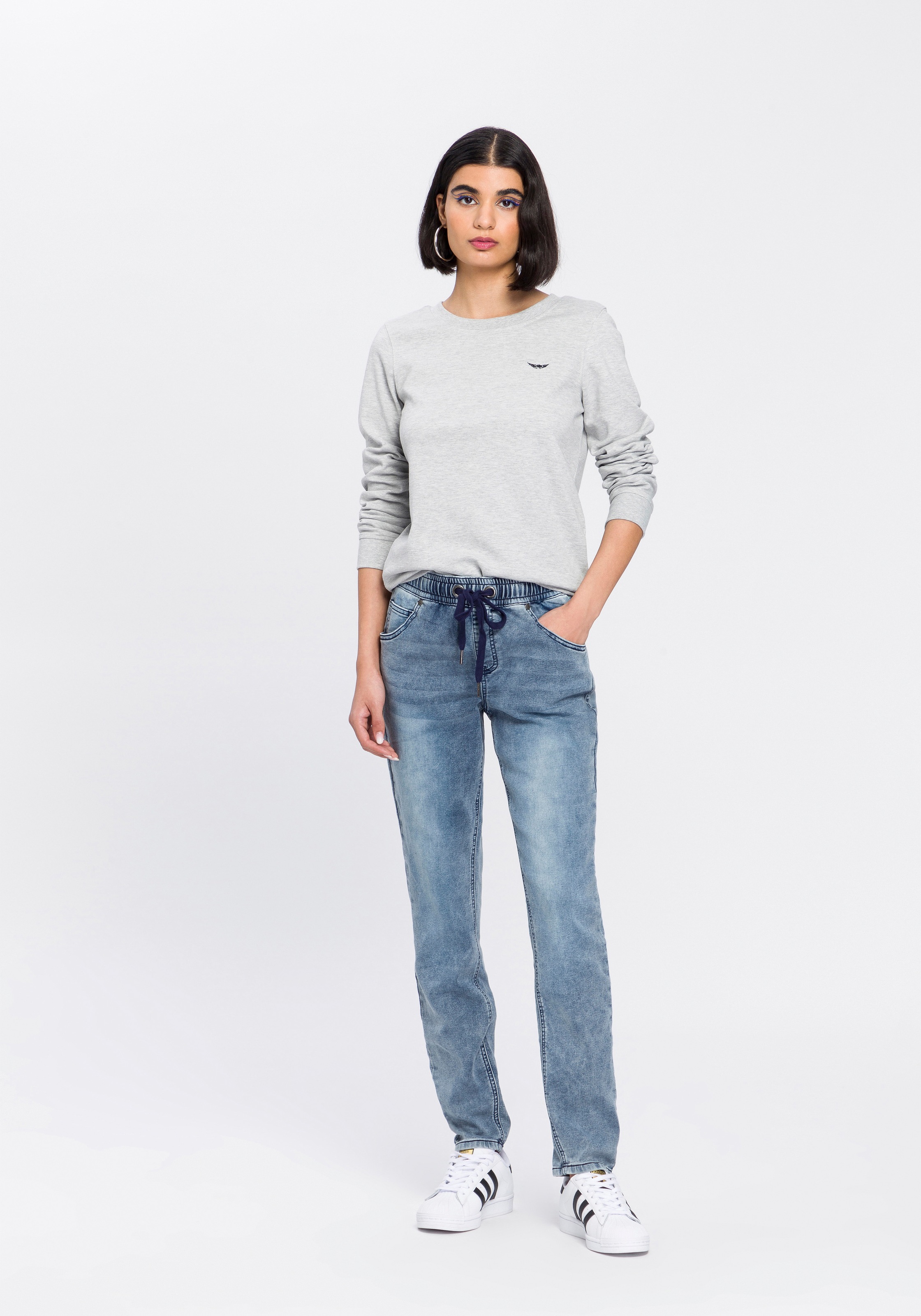 Arizona Stretch-Jeans, weites Bein, normale Leibhöhe, knöchellang, mit Used-Waschung