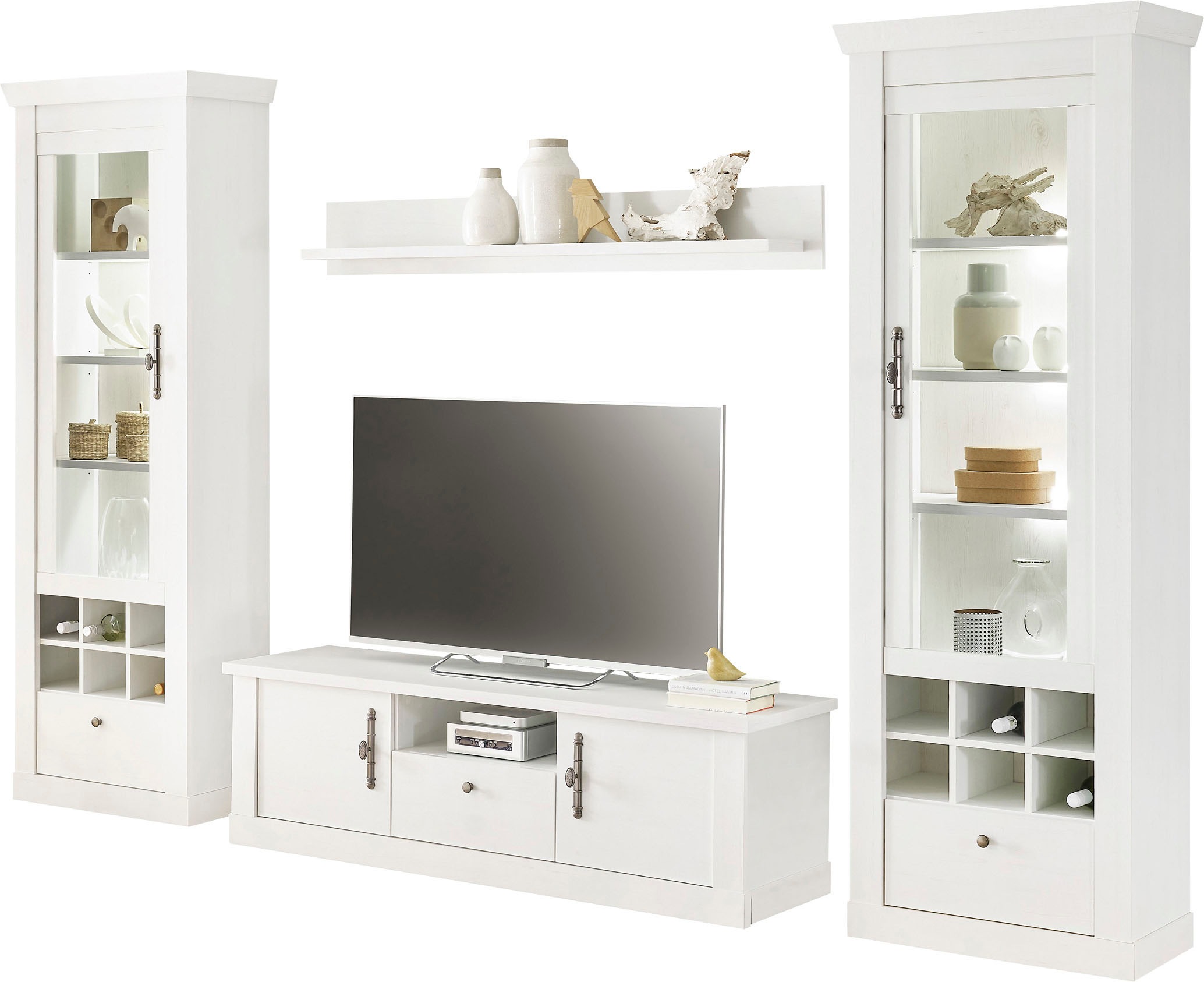 Home affaire Wohnwand »RAVENNA«, (4 St.), im romantischen Landhausstil, Griffe aus Metall, Softclose-Funktion