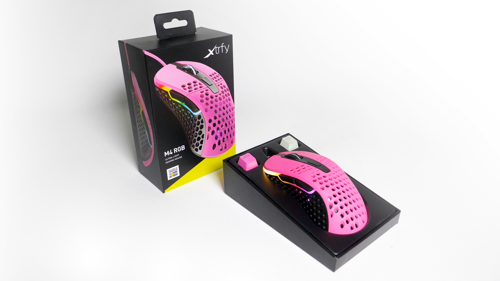 Cherry Xtrfy Gaming-Maus »M4 RGB«, kabelgebunden, ultraleichte Gaming-Maus