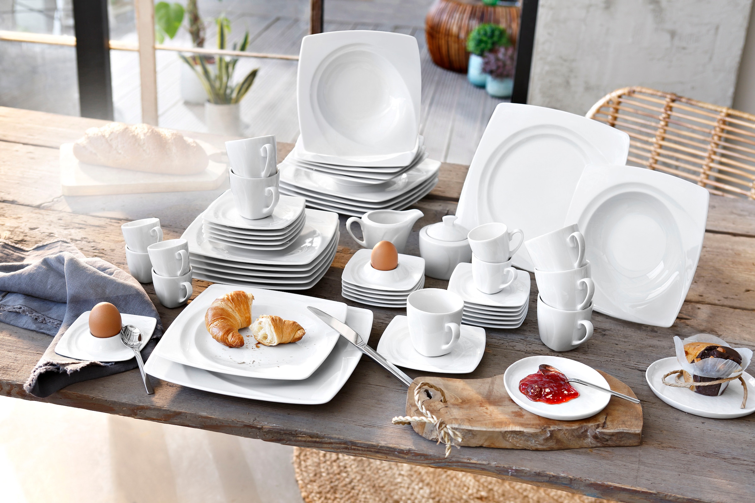 CreaTable Kombiservice »Geschirr-Set Celebration«, (50 tlg., Kaffeeservice und Tafelservice im Set, für 6 Personen), Service, weiß, außergewöhnliche Geometrie, 50 Teile, für 6 Personen