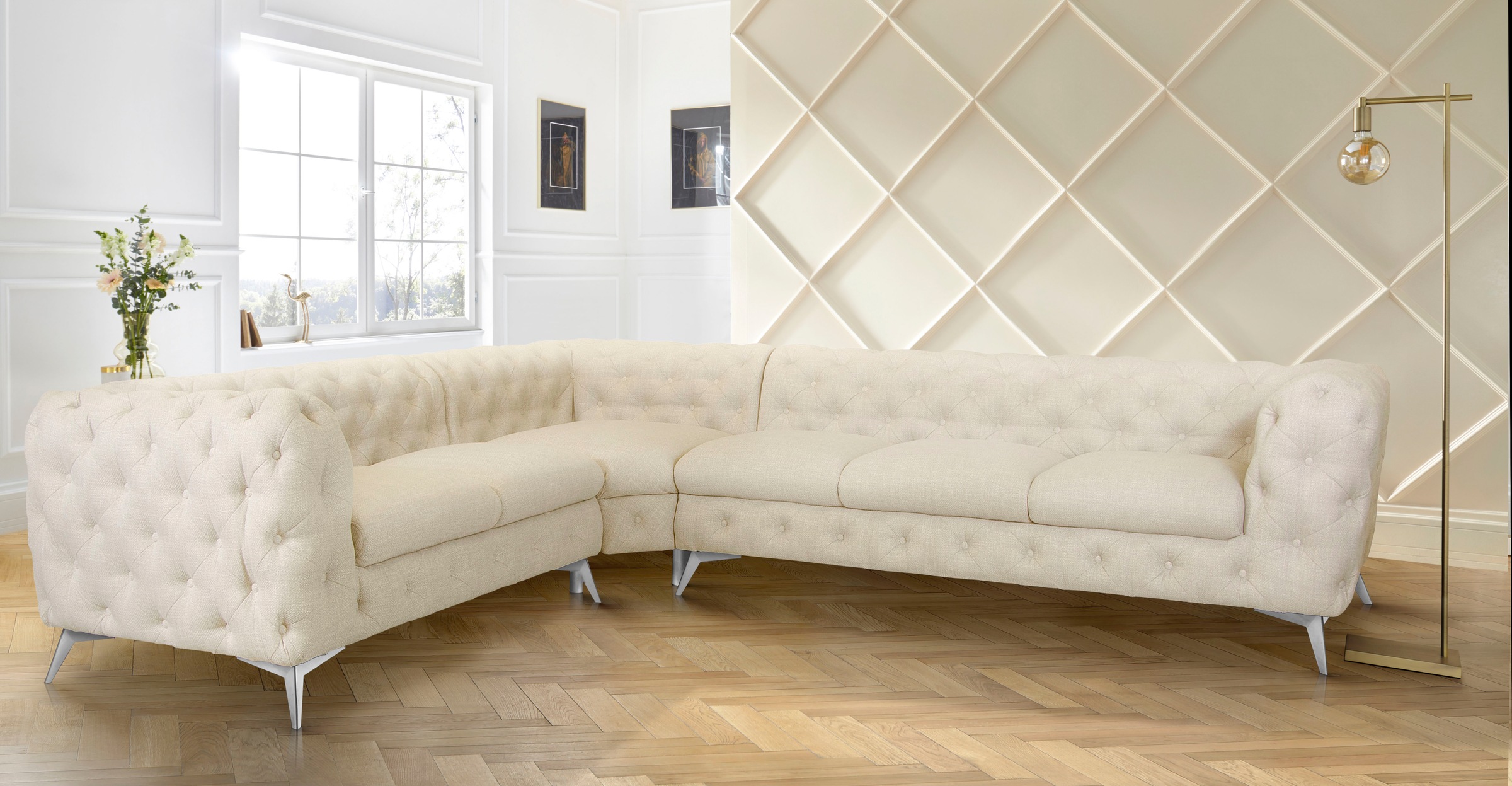 Leonique Chesterfield-Sofa »Ecksofa GLYNIS L-Form mit Wellenunterfederung, Maße B/T/H 323/264/75cm«, aufwändige Knopfheftung, moderne Chesterfield Optik, Fußfarbe wählbar