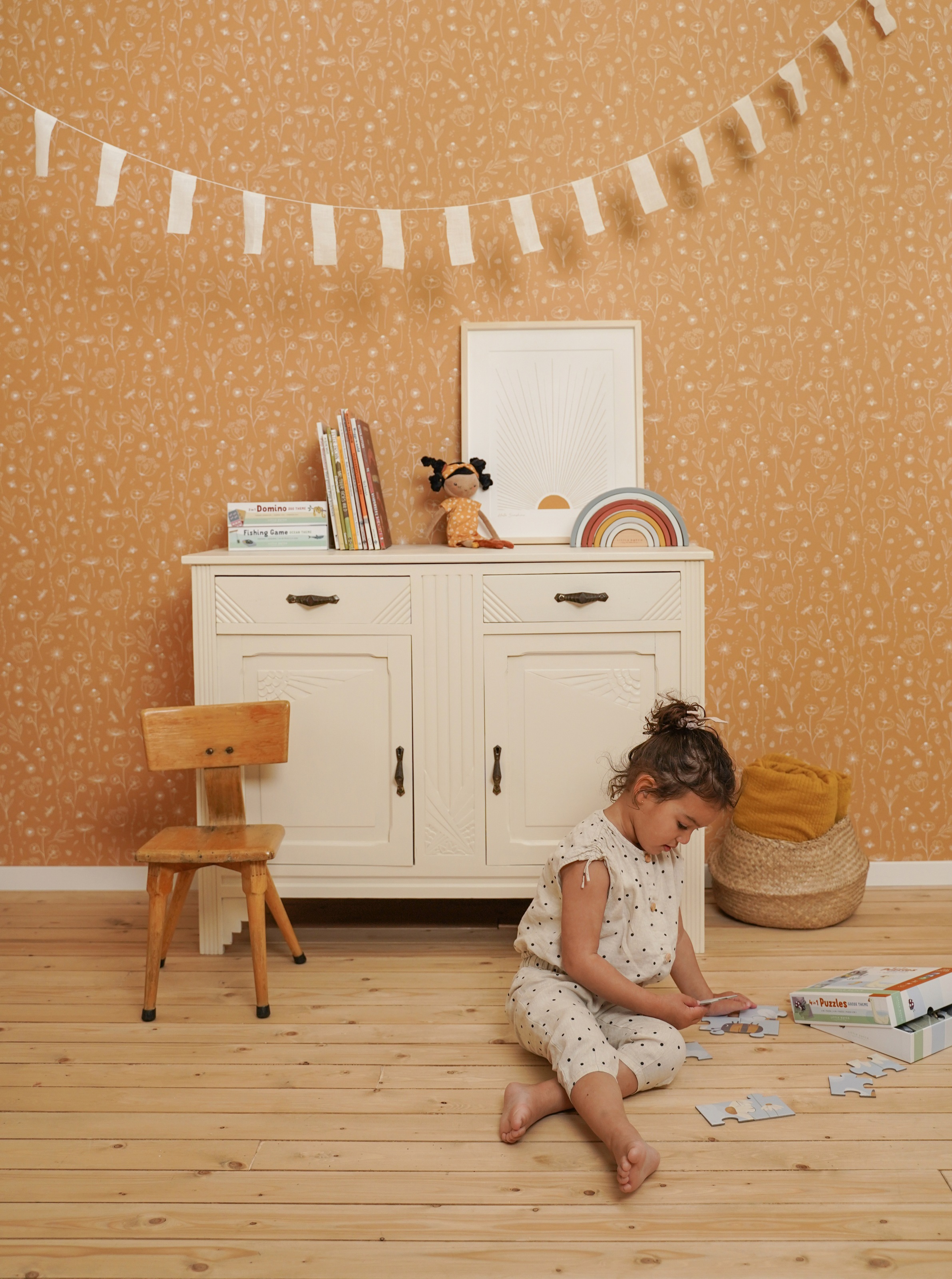 LITTLE DUTCH Vliestapete »Wild Flowers«, 10 m x 52 cm
