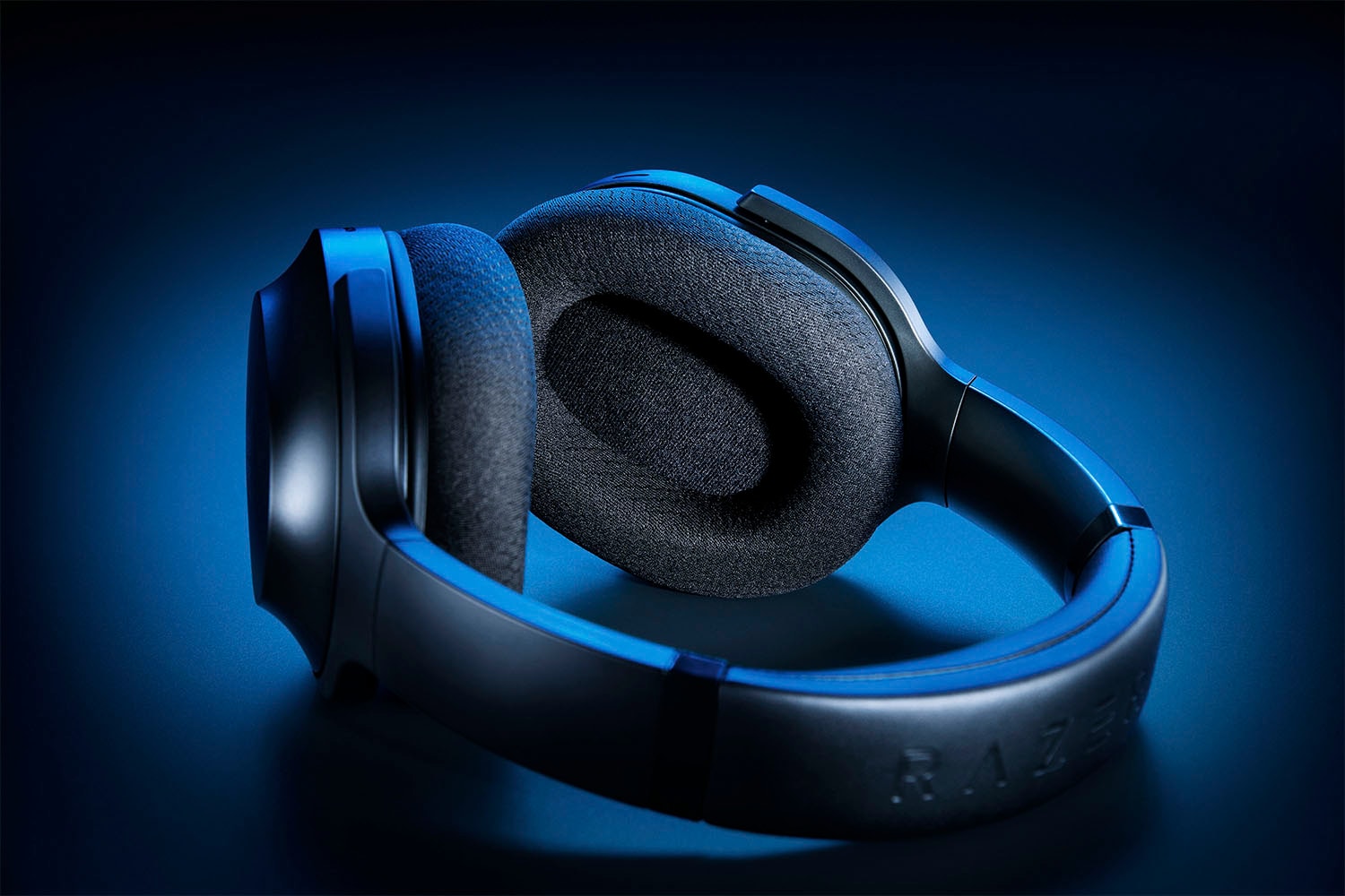 RAZER Gaming-Headset »Barracuda«, Bluetooth, Rauschunterdrückung-integrierte Steuerung für Anrufe und Musik-Freisprechfunktion