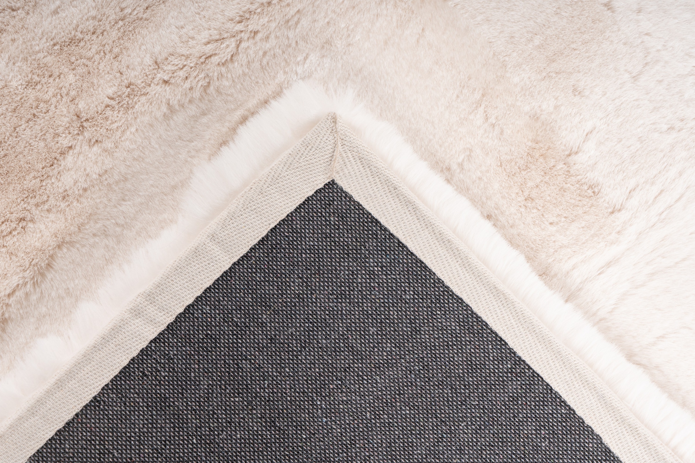 Kayoom Teppich »Subb 925« rechteckig 48 mm Höhe Hochflor, Kanninchen Fell Haptik, alle Räume, leichter Glanz