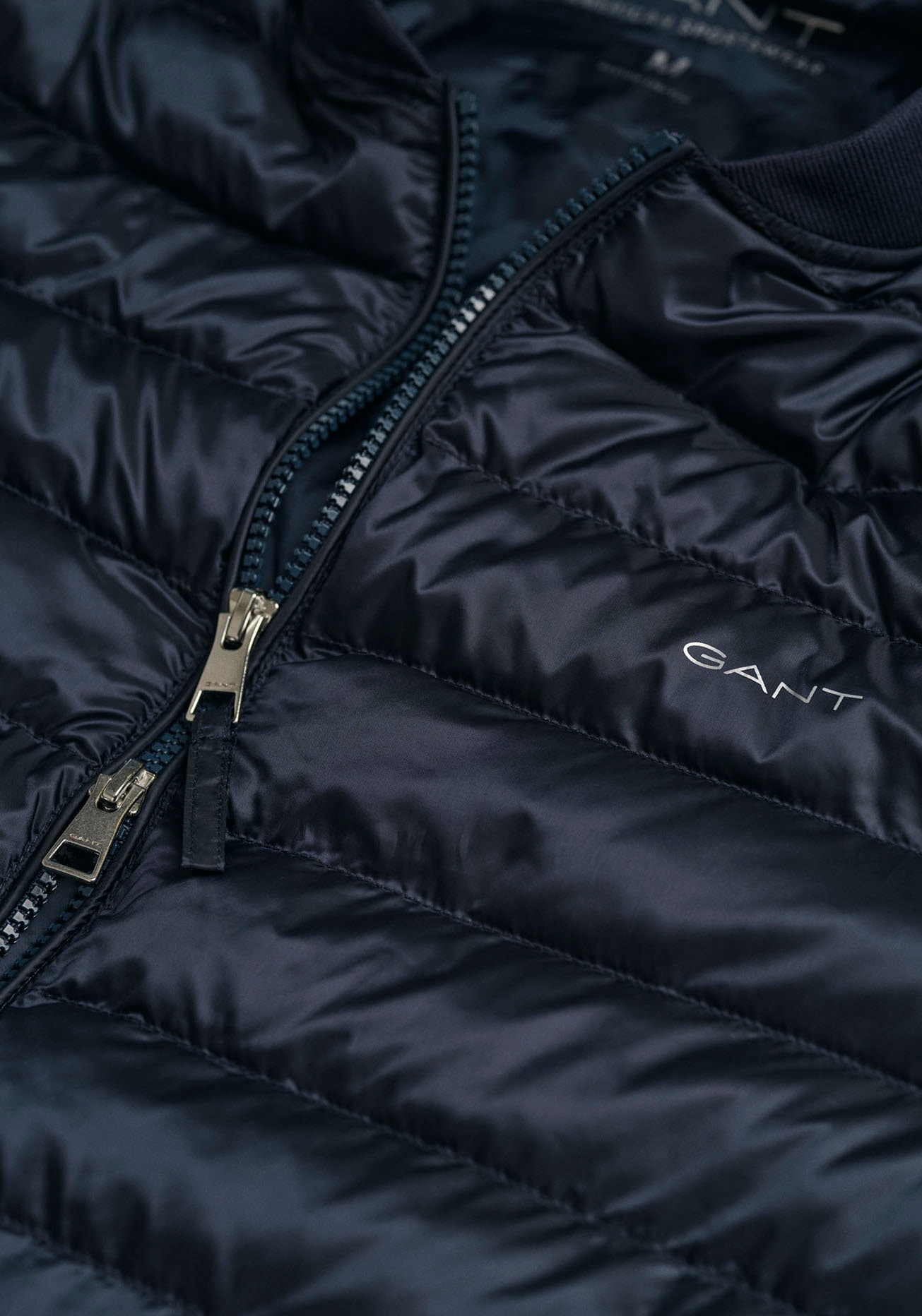 Gant Steppjacke »Light Weight Bomberjacke leicht pflegeleicht«, mit geripptem Bomberkragen