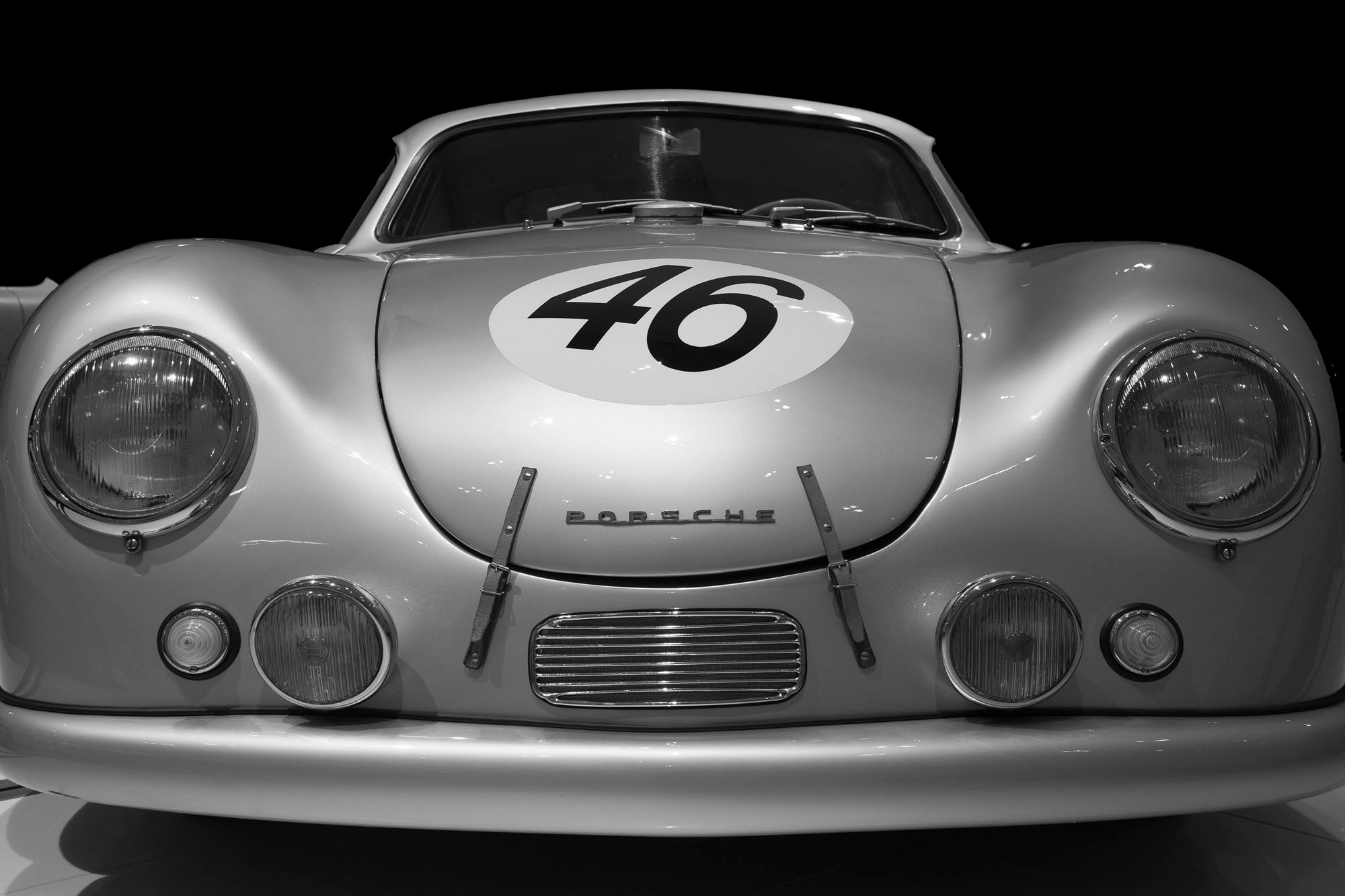 queence Leinwandbild »The "46"«, Auto-Modern-Kunst, (1 St.), Akustikbild mi günstig online kaufen