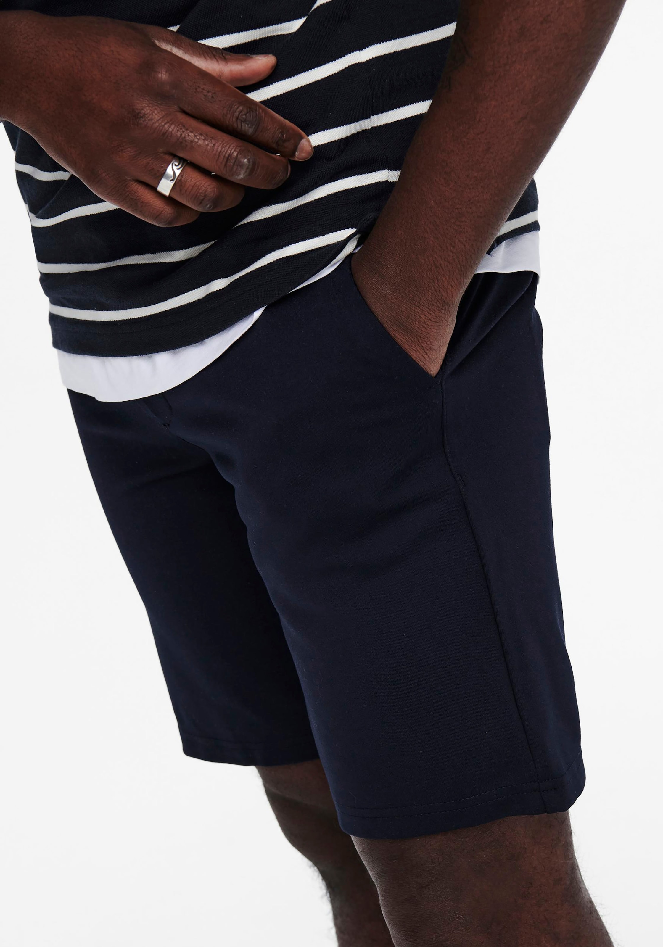 13. Bild von ONLY & SONS Chinoshorts »MARK SHORTS«