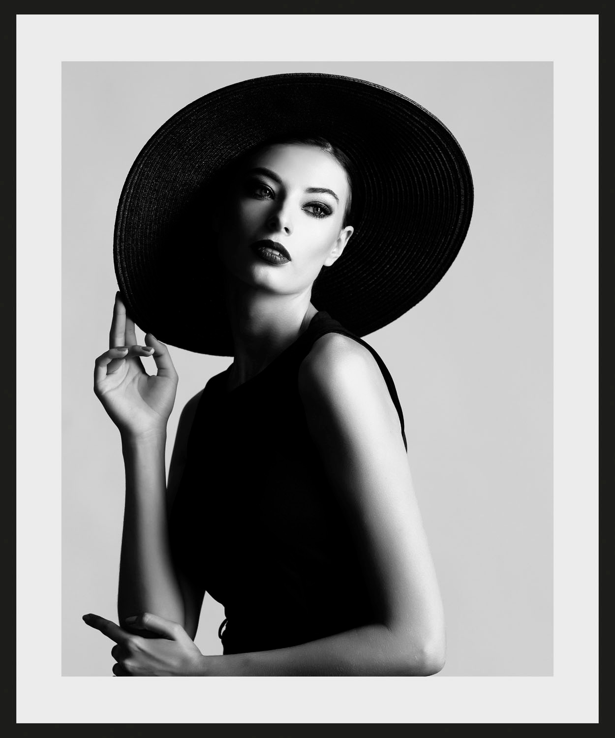queence Bild »Evgenia«, Frau-Foto-Porträts-Portrait-Schwarz-Weiß-Bilder von günstig online kaufen