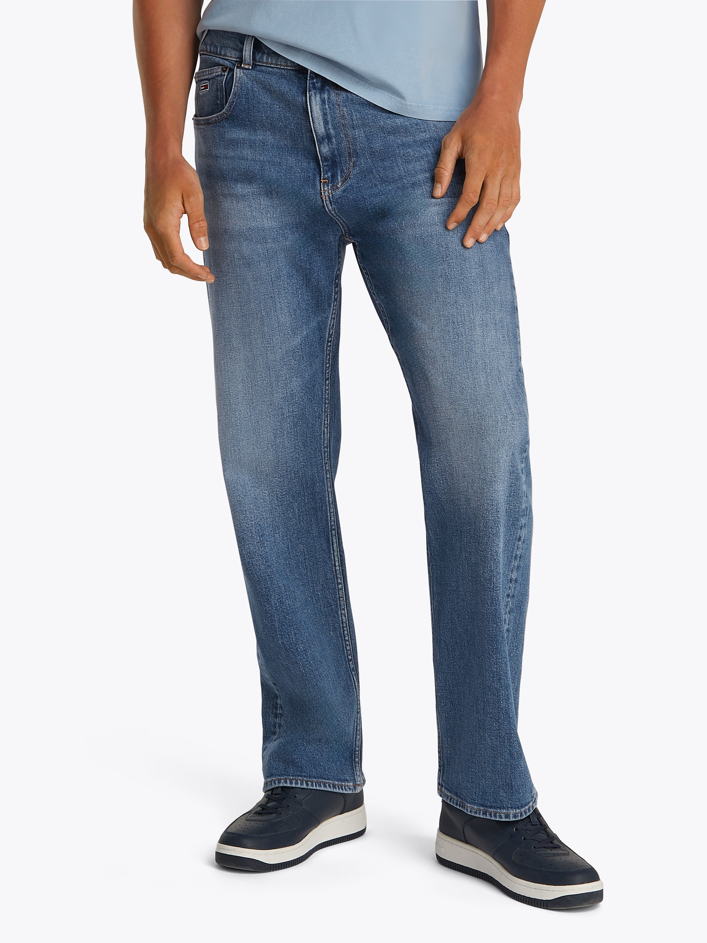 Tommy Jeans Regular-fit-Jeans »Otis Regular Straight«, Mit Gürtelschlaufen