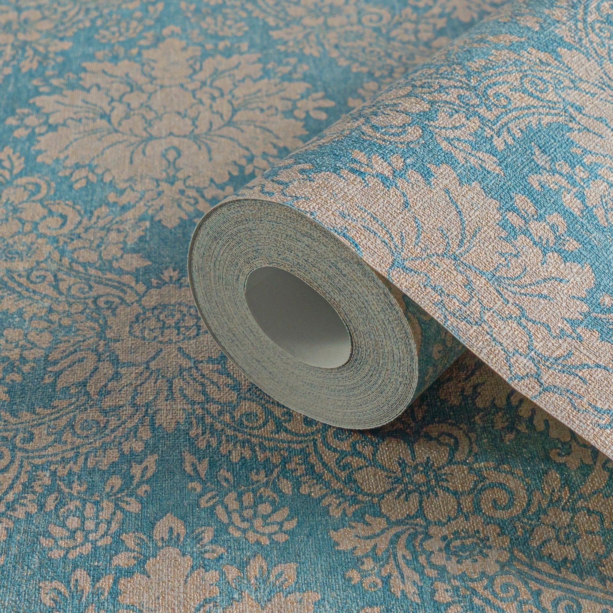 A.S. Création Vliestapete »Styleguide Vliestapete Barock Mustertapete Ornamente Blau Beige«, Strukturmuster, moderne Tapete mit Klassik-Muster Vliestapete für Schlafzimmer Flur