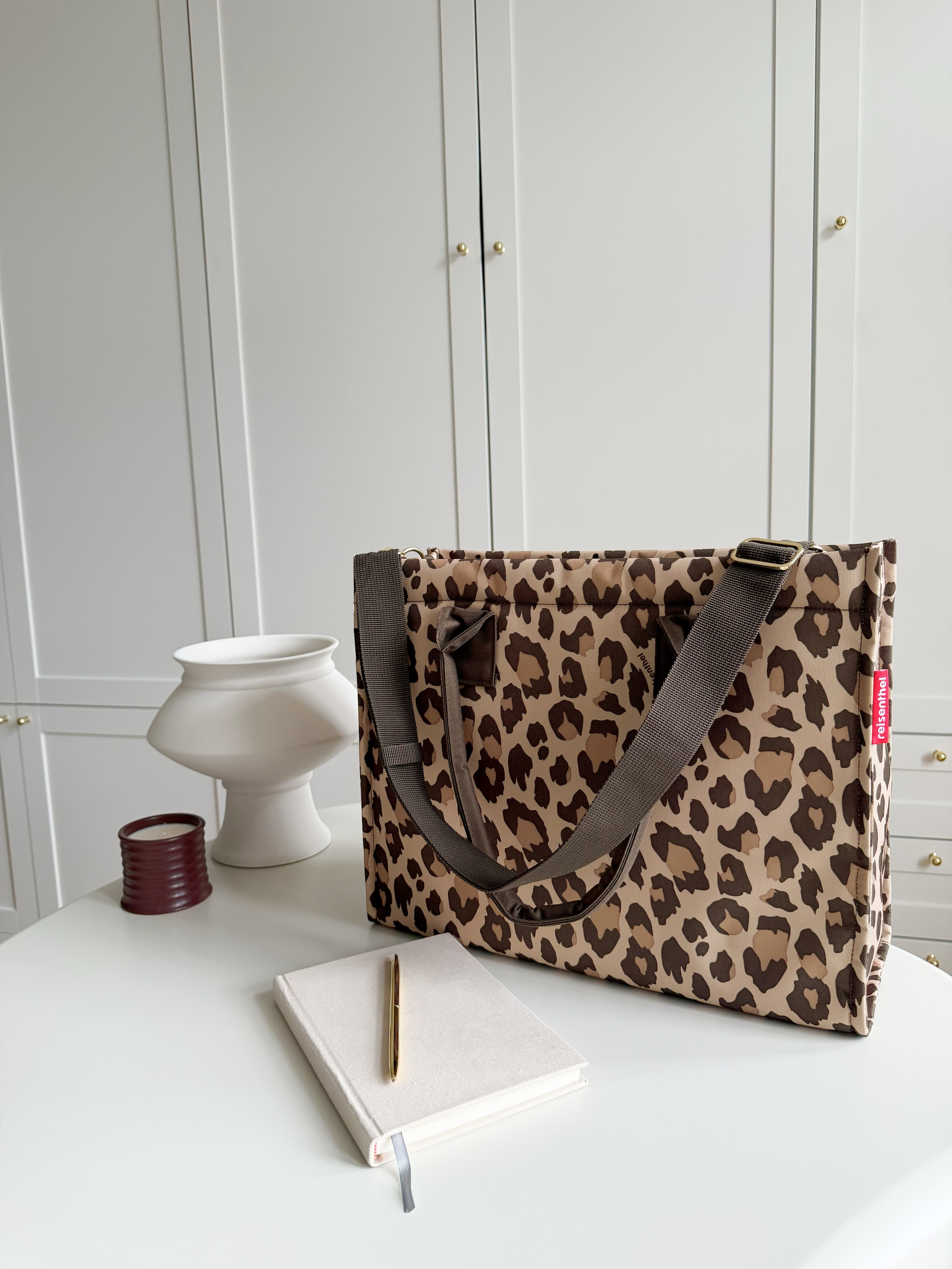 REISENTHEL® Einkaufsshopper »daily shopper business« Notebooksteckfach (17"), Trolley-Aufsteckfunktion, Boden hochklappbar