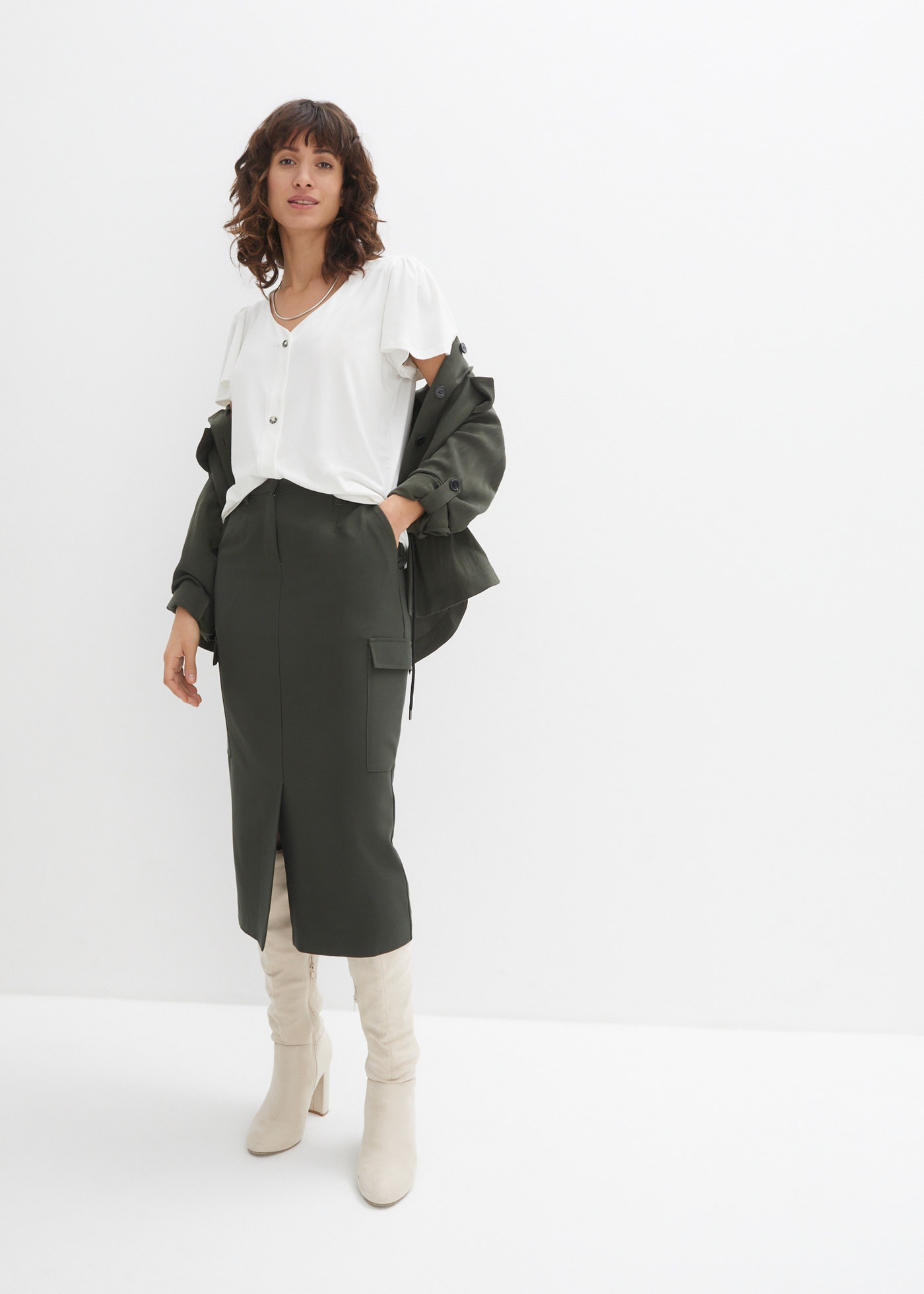 bonprix T-Shirt »Shirt mit Knopfleiste« bequeme Passform, Kurzarm-Design, mit Knopfleiste