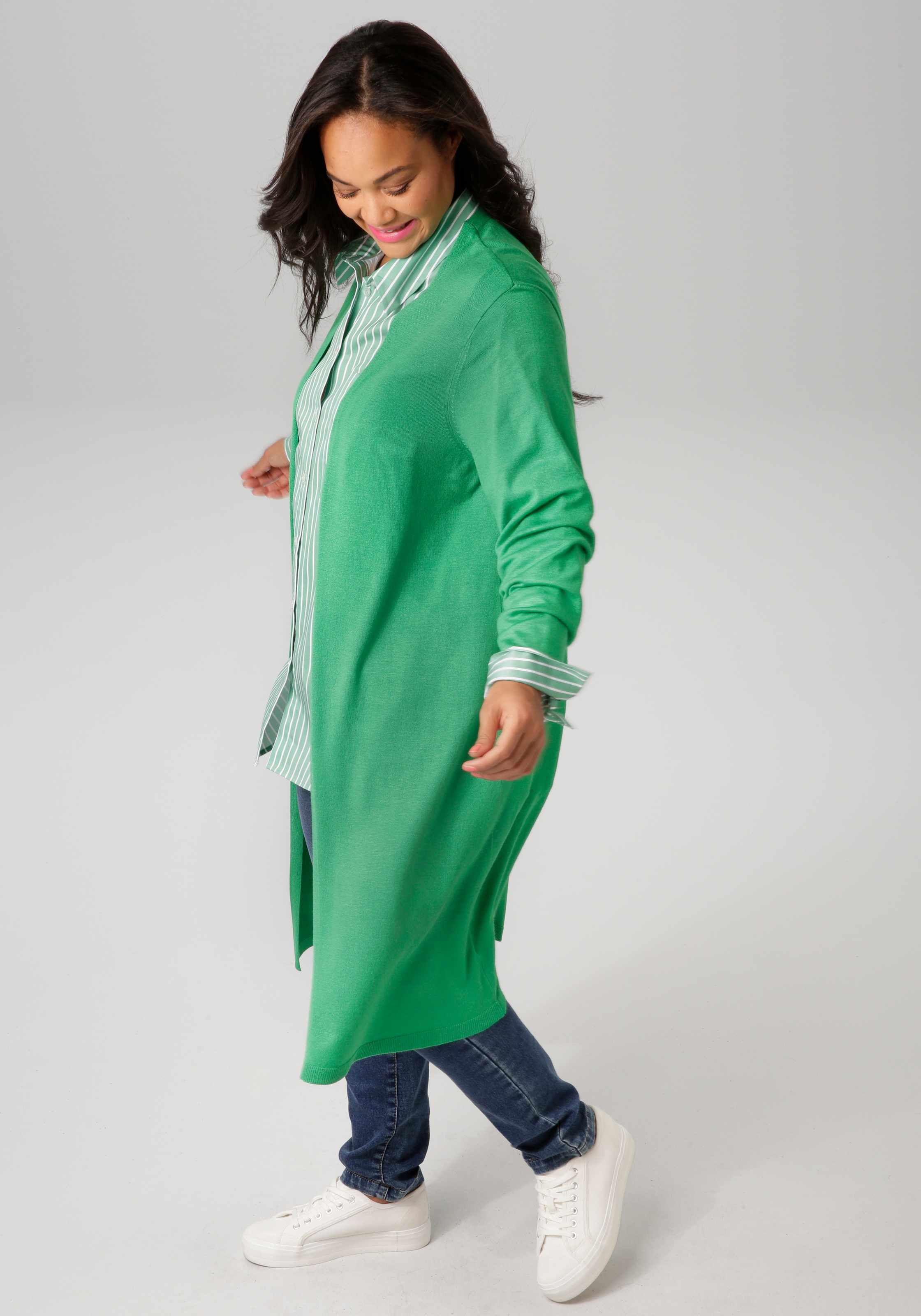 Aniston PLUS Strickjacke, in trendiger Farbpalette