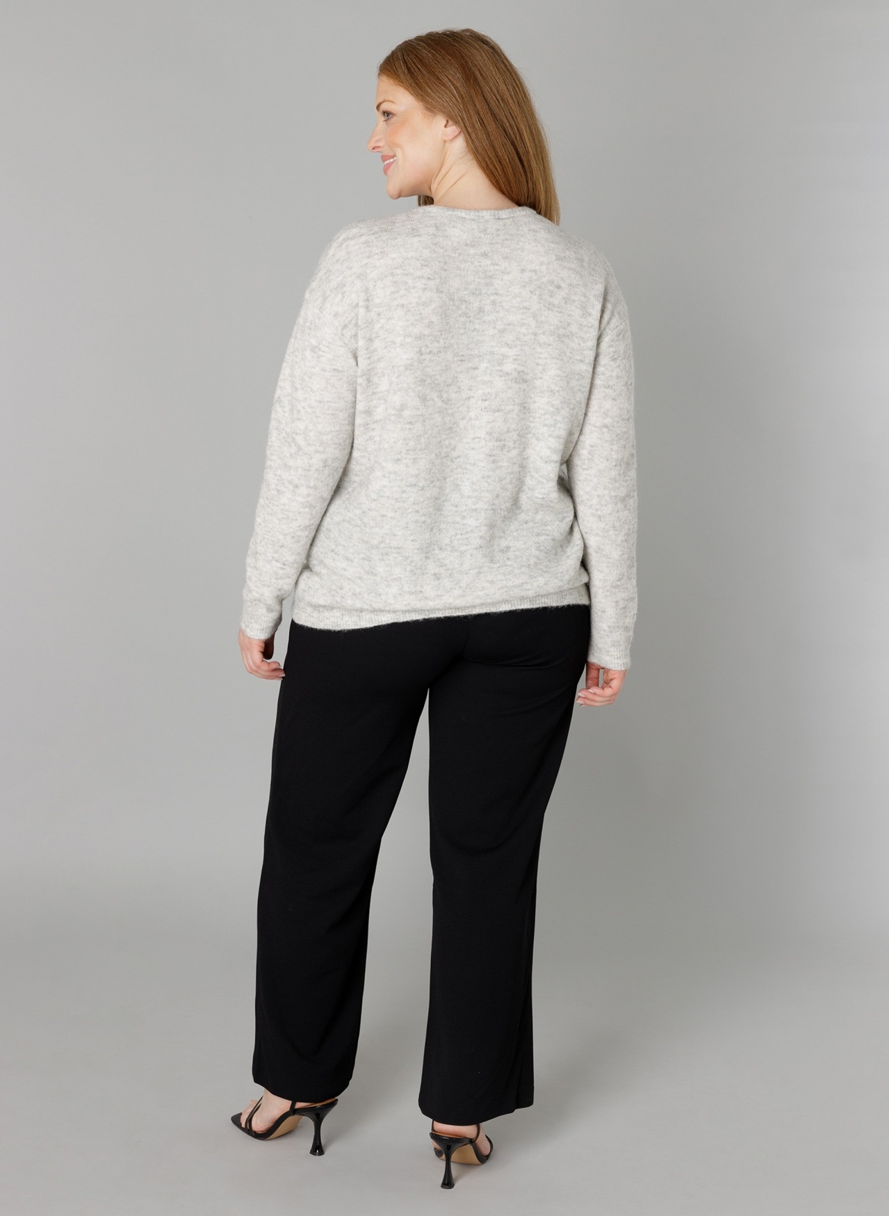 Base Level Curvy Cardigan »Yulia«, mit Woll-Anteil und Knopfleiste