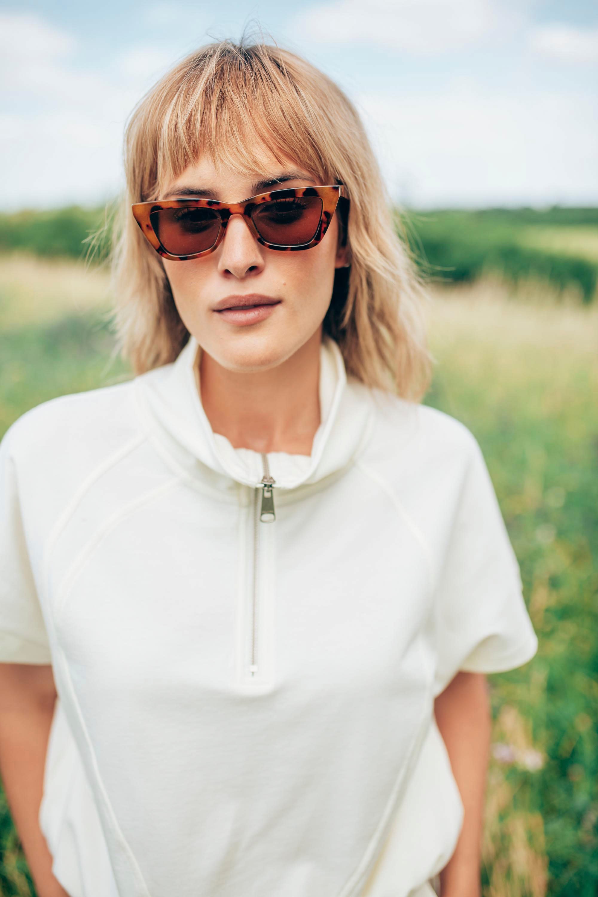 Ragwear Sweatshirt »IZZARA TOP«, mit überschnittenen Schultern und mit Reißverschluss im Troyer-Stil