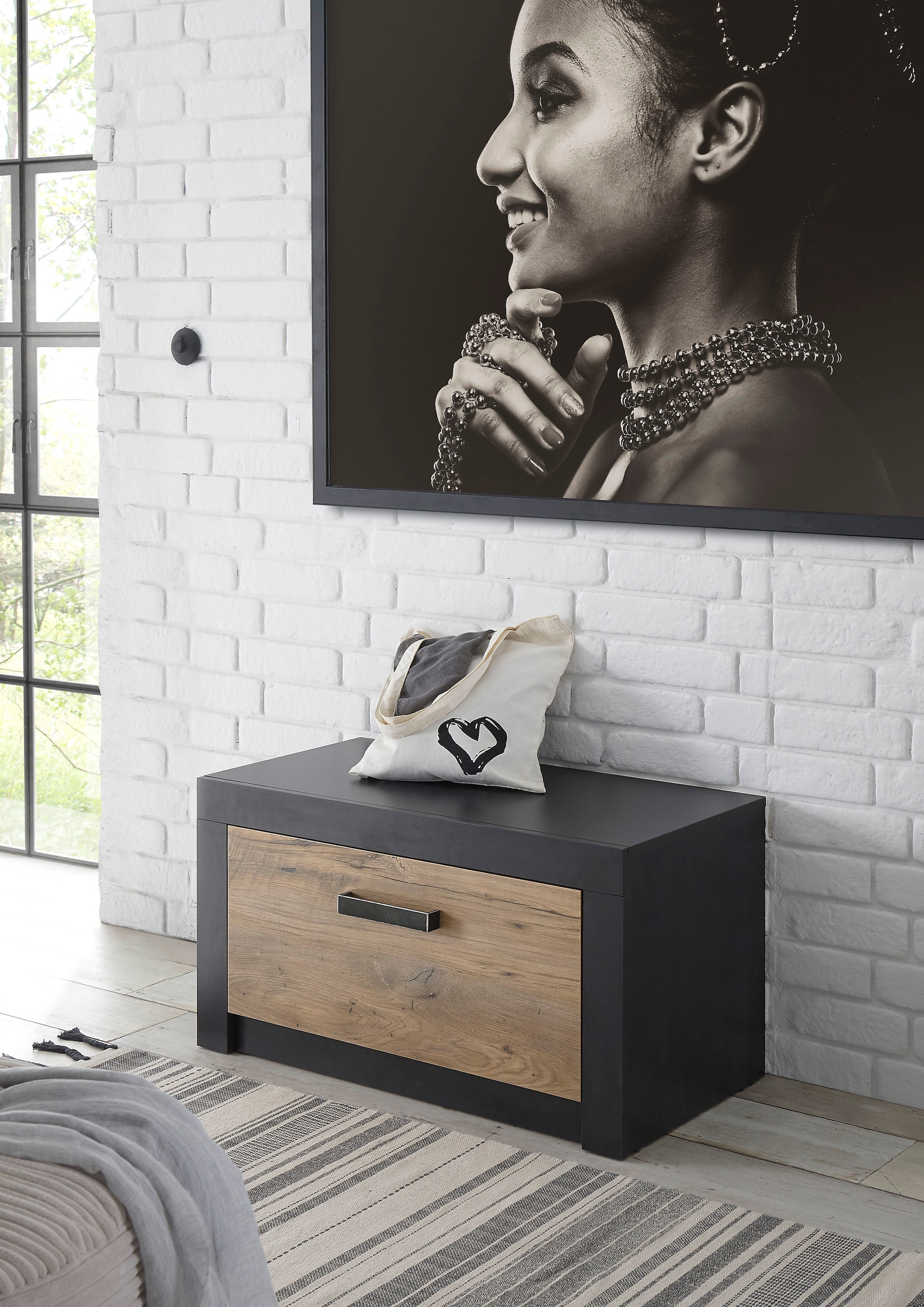 INOSIGN Schuhbank »Brügge, Garderobenbank mit Klappe, moderne Sitzbank« Breite ca. 80 cm Fresko Die Schuhbank ist aus FSC-zertifizierten...