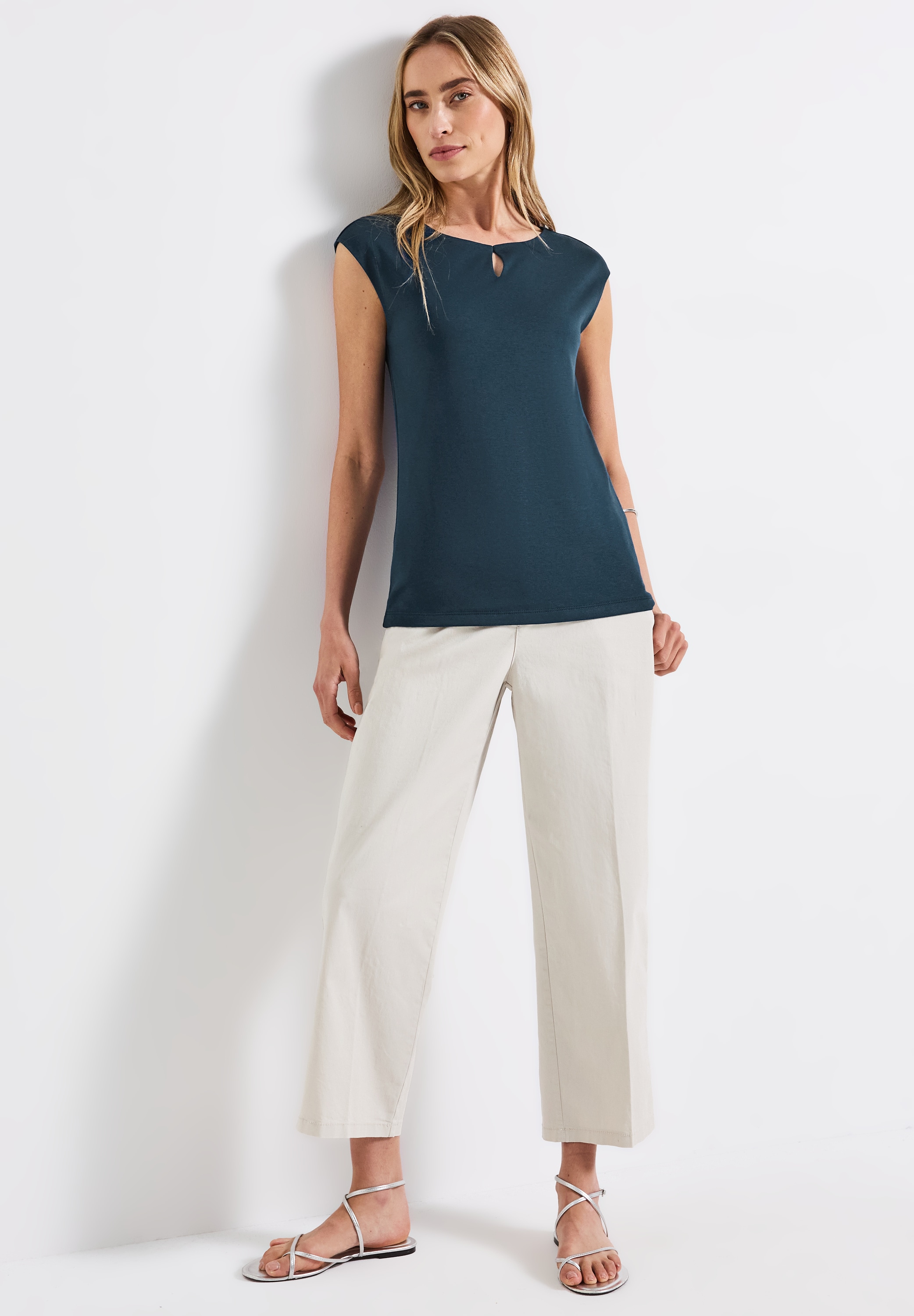 STREET ONE Shirttop »Style ADA«, Rundhals mit Cut-Out-Detail